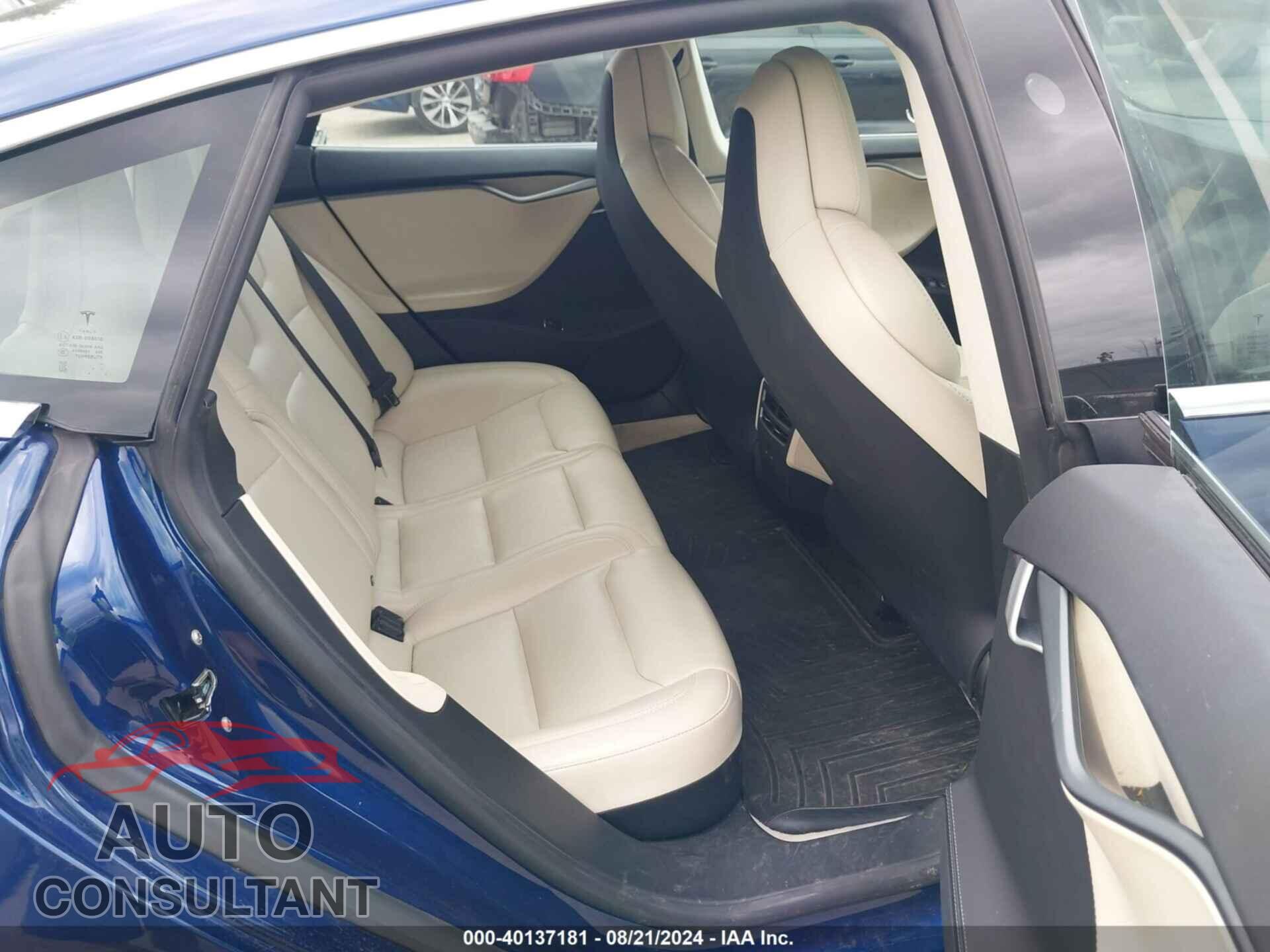 TESLA MODEL S 2019 - 5YJSA1E23KF307284