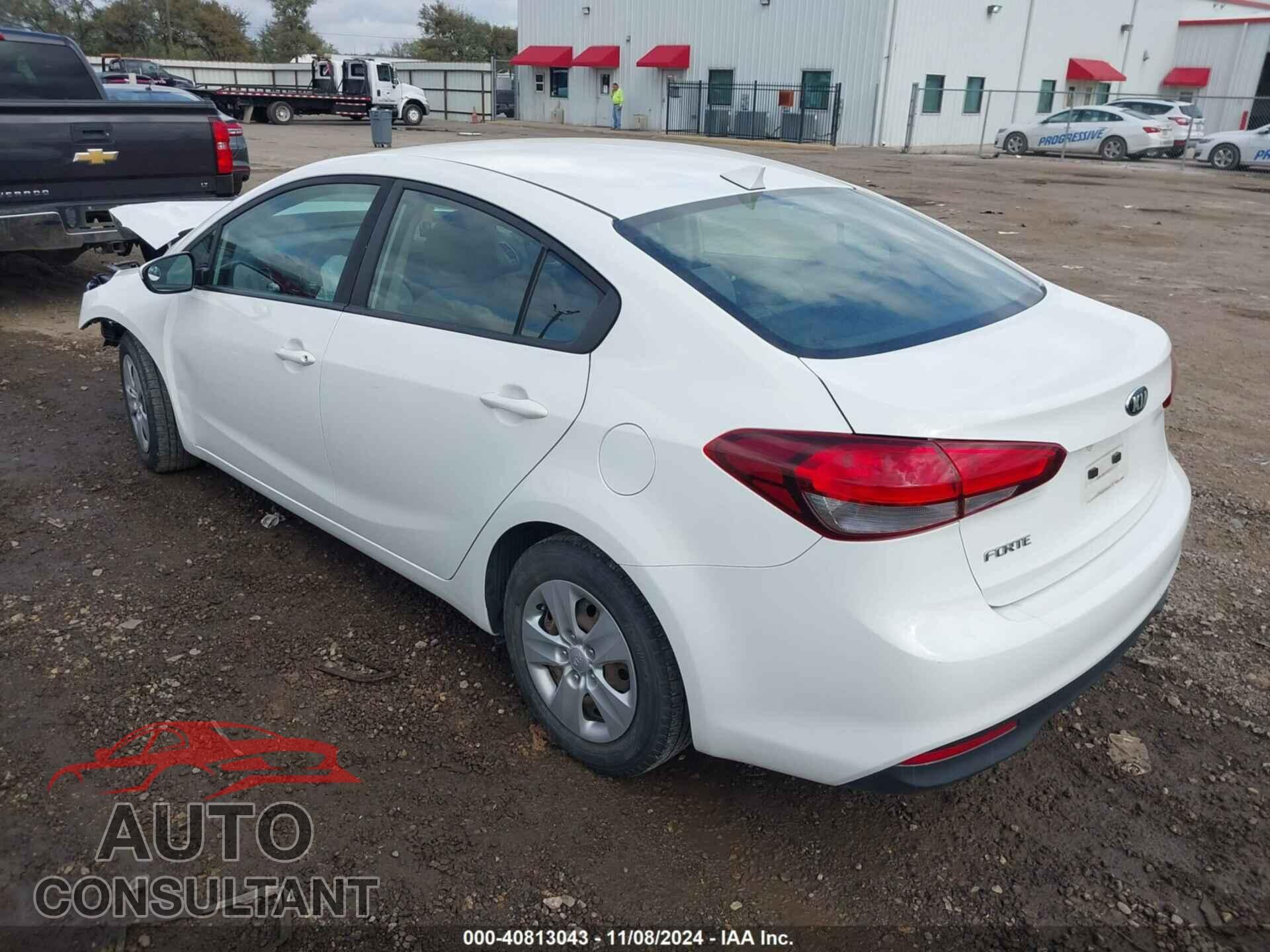 KIA FORTE 2017 - 3KPFK4A75HE056056