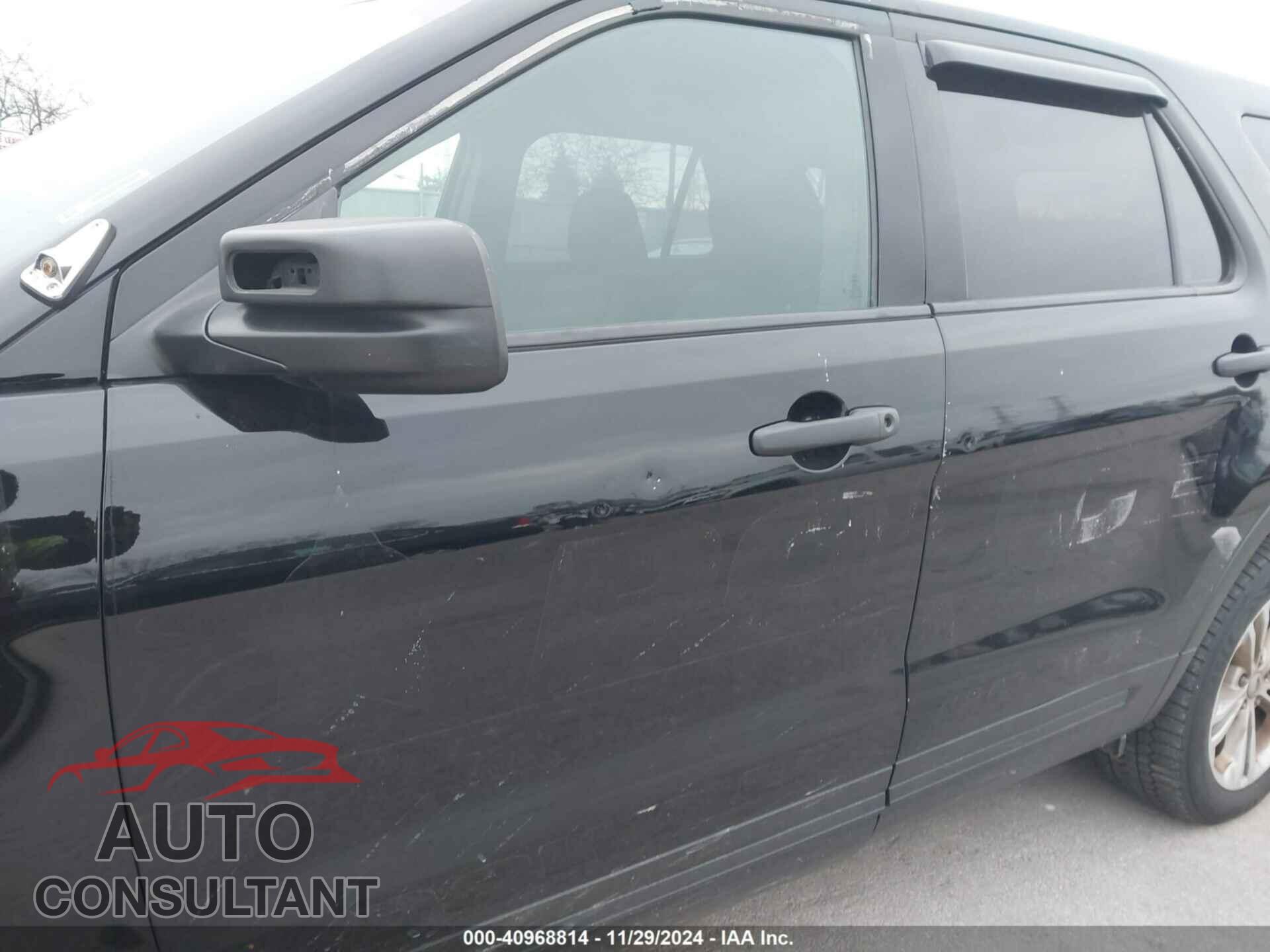 FORD POLICE INTERCEPTOR UTILITY 2018 - 1FM5K8AR9JGB12005