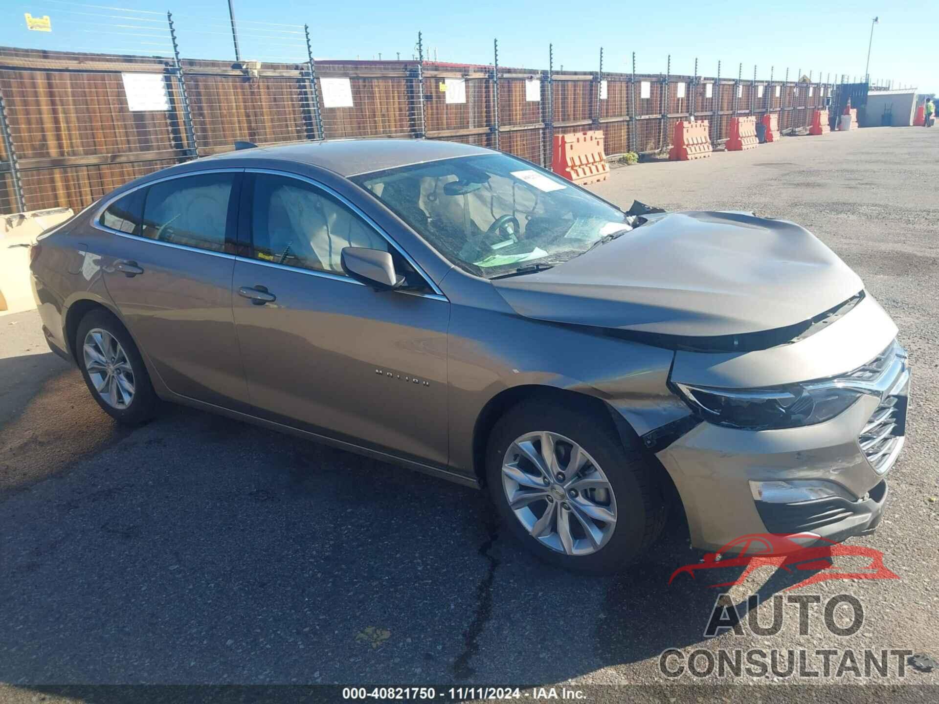 CHEVROLET MALIBU 2022 - 1G1ZD5ST3NF122722