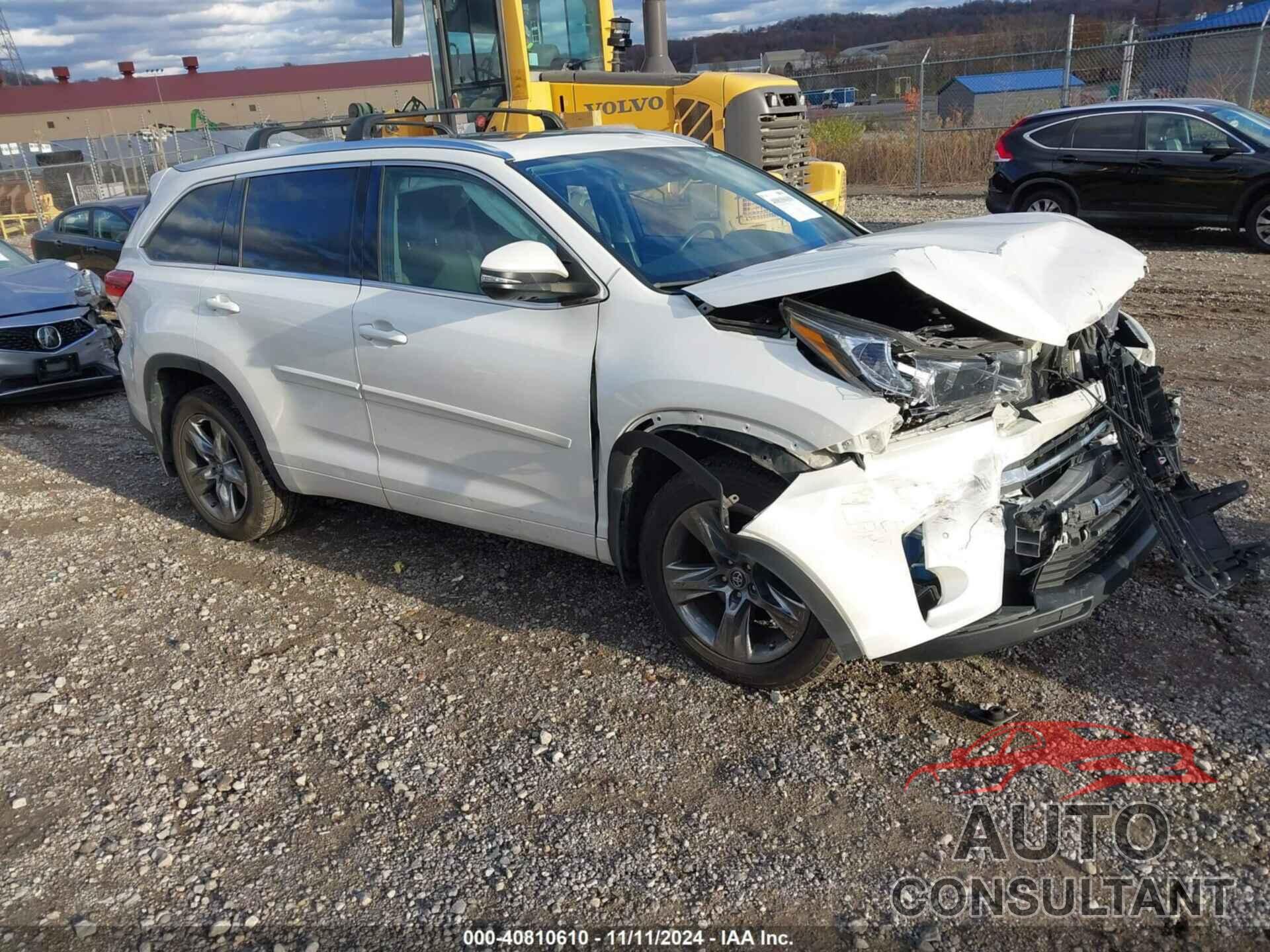 TOYOTA HIGHLANDER 2018 - 5TDDZRFH8JS875690