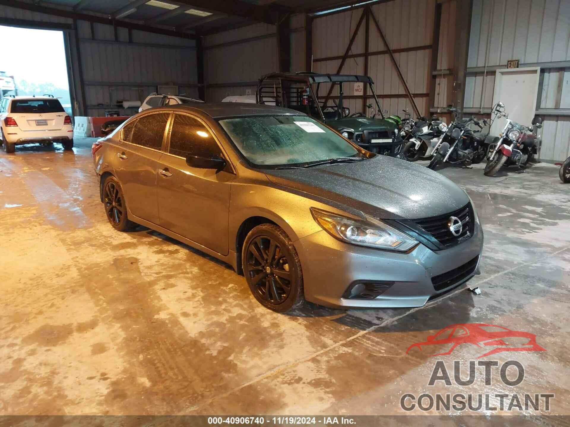 NISSAN ALTIMA 2018 - 1N4AL3AP3JC200076