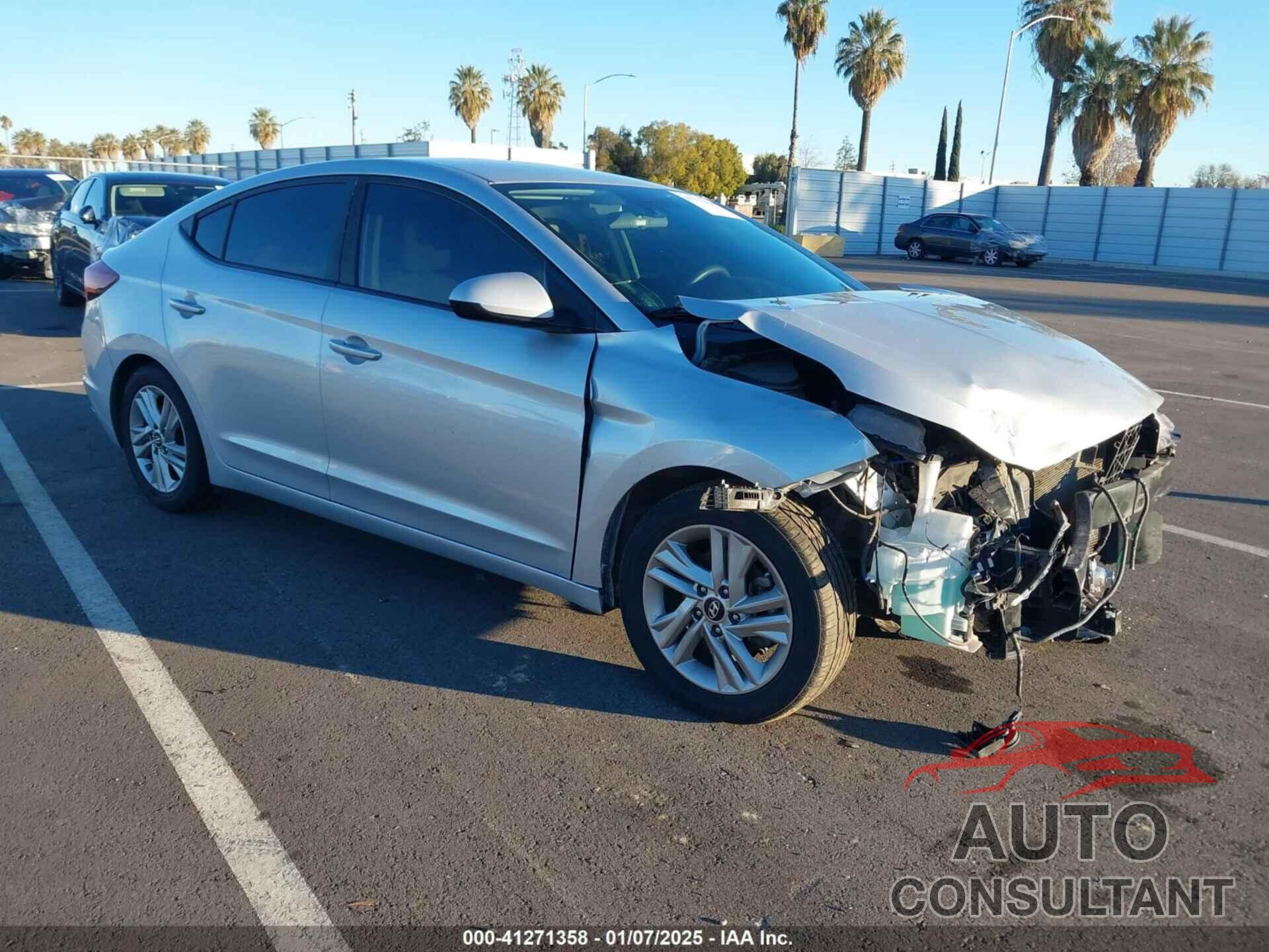 HYUNDAI ELANTRA 2019 - 5NPD84LFXKH413003