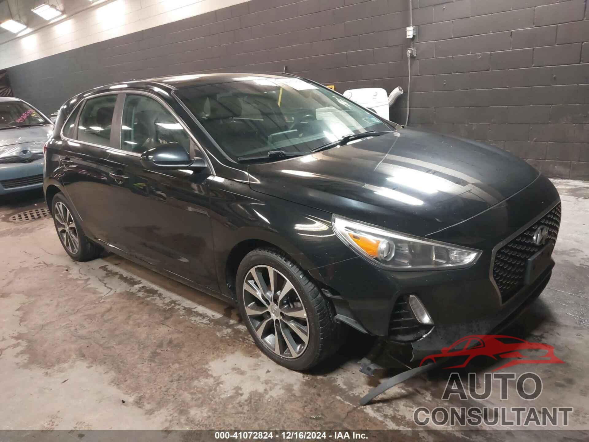 HYUNDAI ELANTRA GT 2018 - KMHH35LE6JU023660