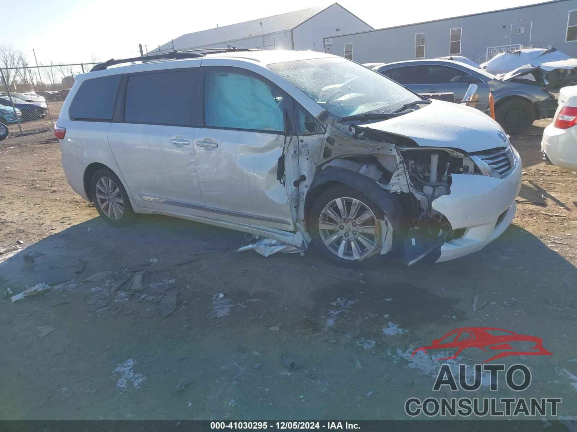 TOYOTA SIENNA 2017 - 5TDYZ3DC0HS820215