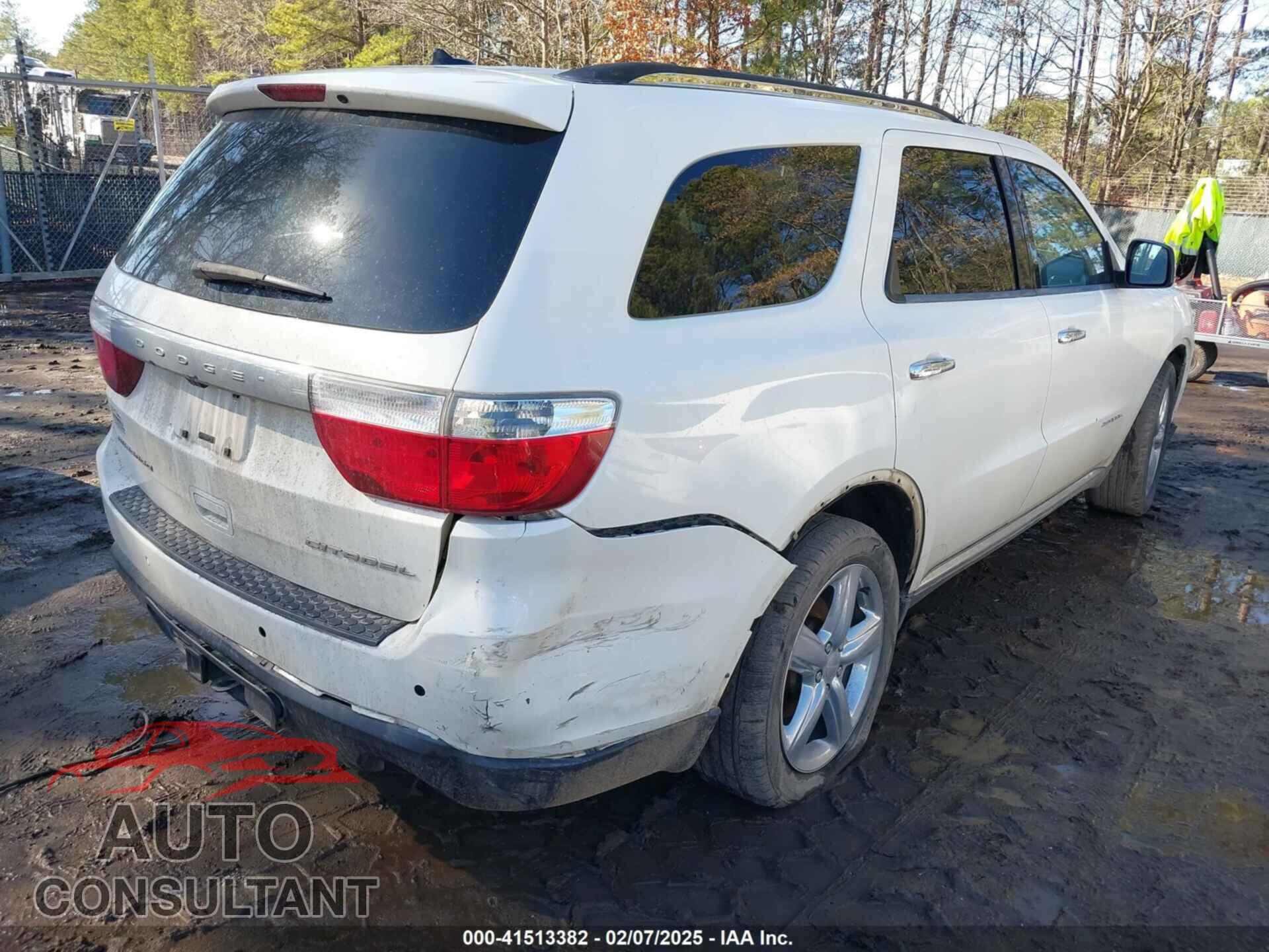DODGE DURANGO 2011 - 1D4RD5GG4BC648120