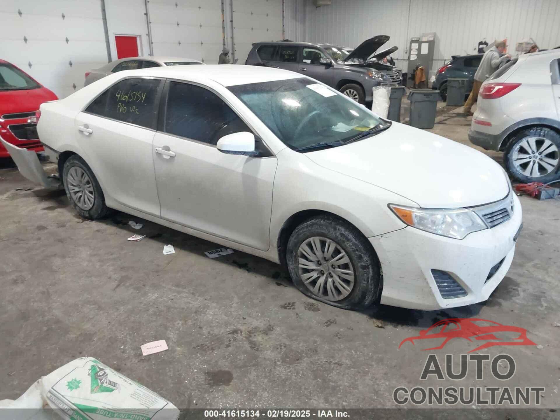 TOYOTA CAMRY 2014 - 4T1BF1FK4EU763009