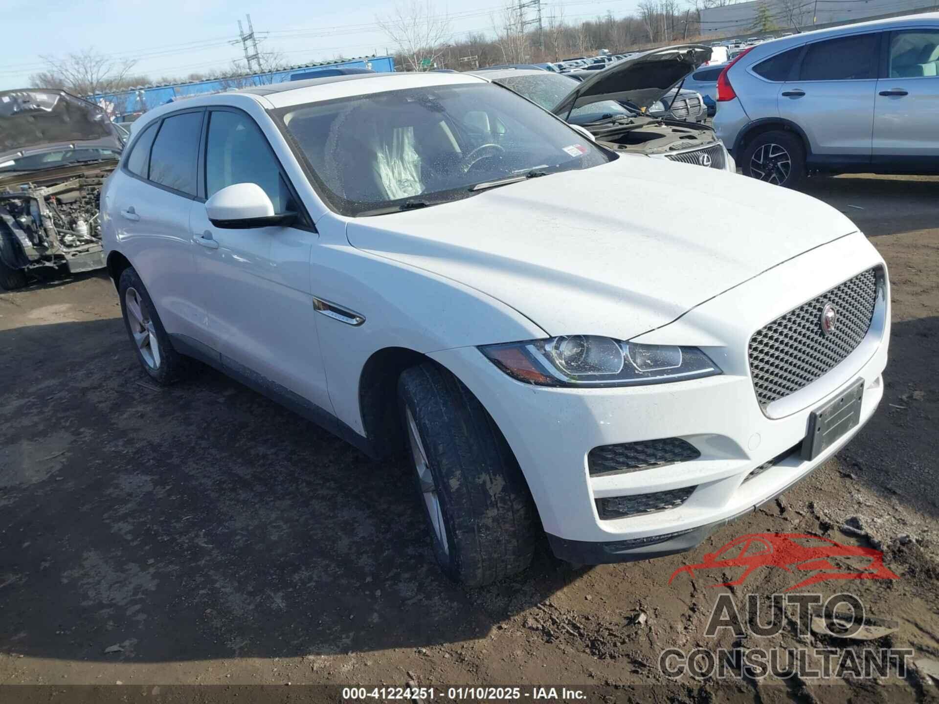 JAGUAR F-PACE 2017 - SADCJ2BV1HA896012