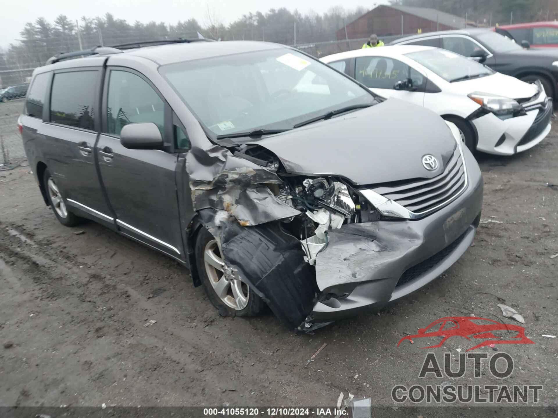 TOYOTA SIENNA 2017 - 5TDKZ3DC3HS832266