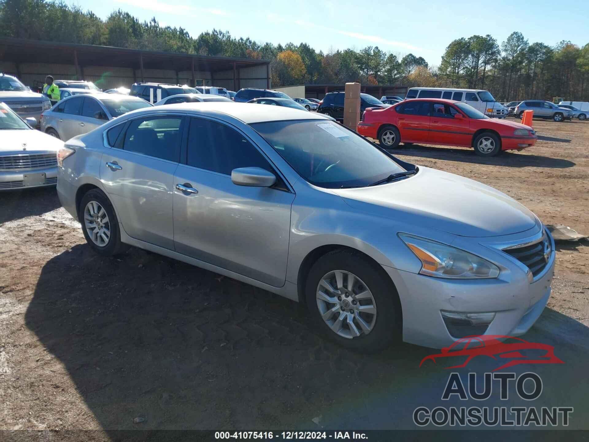 NISSAN ALTIMA 2015 - 1N4AL3AP4FN890657