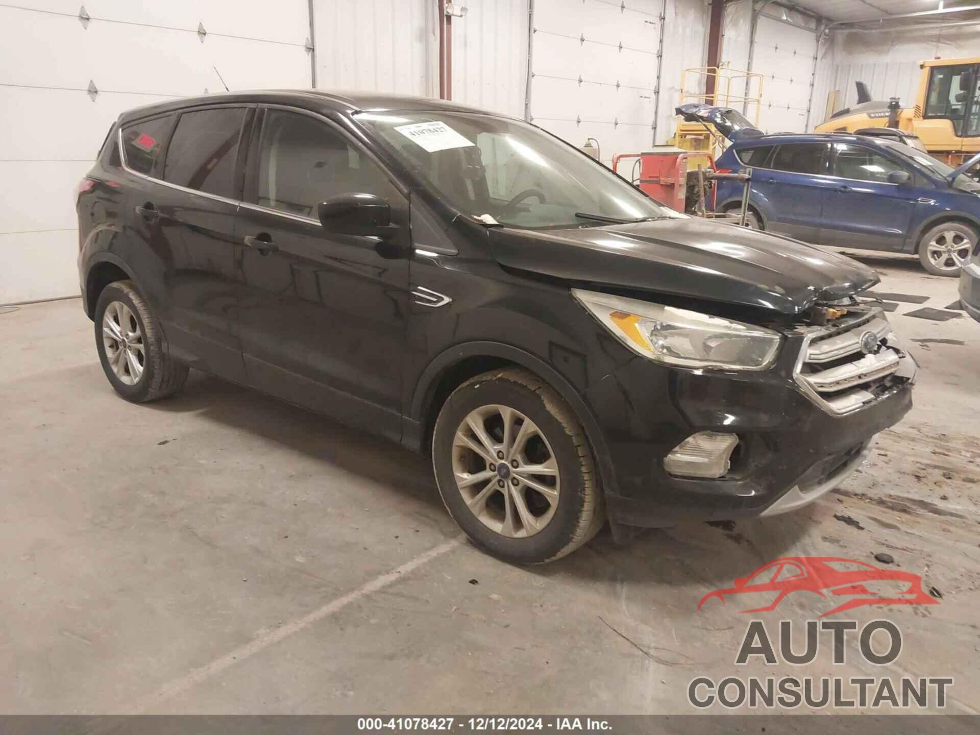 FORD ESCAPE 2017 - 1FMCU9GD4HUD02714