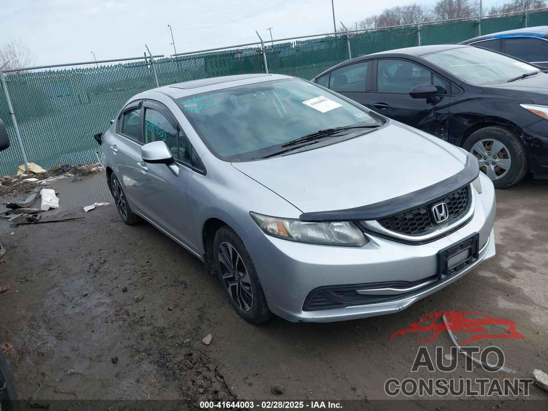 HONDA CIVIC 2013 - 2HGFB2F83DH558327