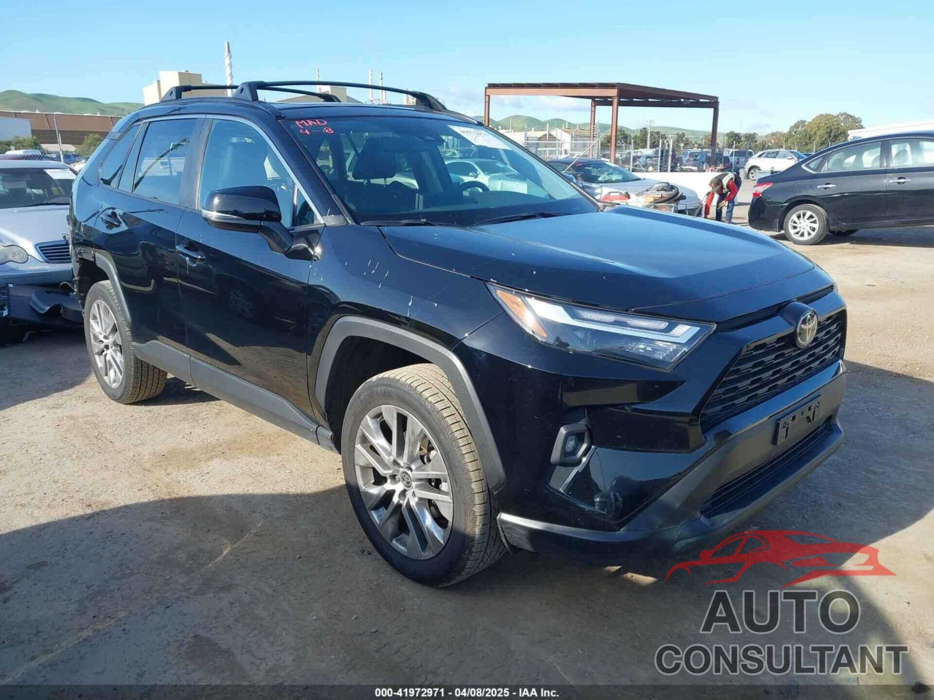 TOYOTA RAV4 2023 - 2T3C1RFV0PC243347