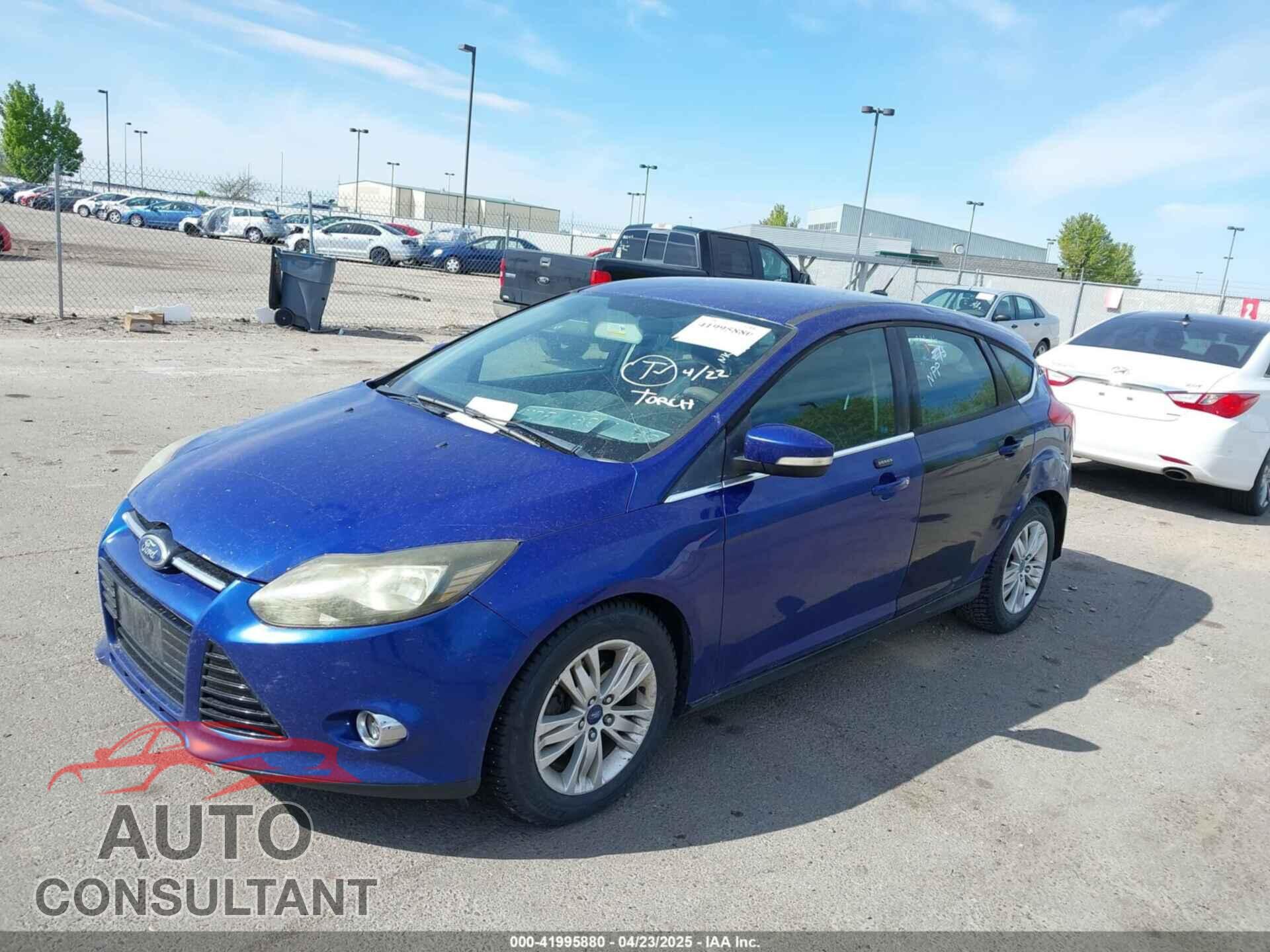 FORD FOCUS 2012 - 1FAHP3M27CL279810