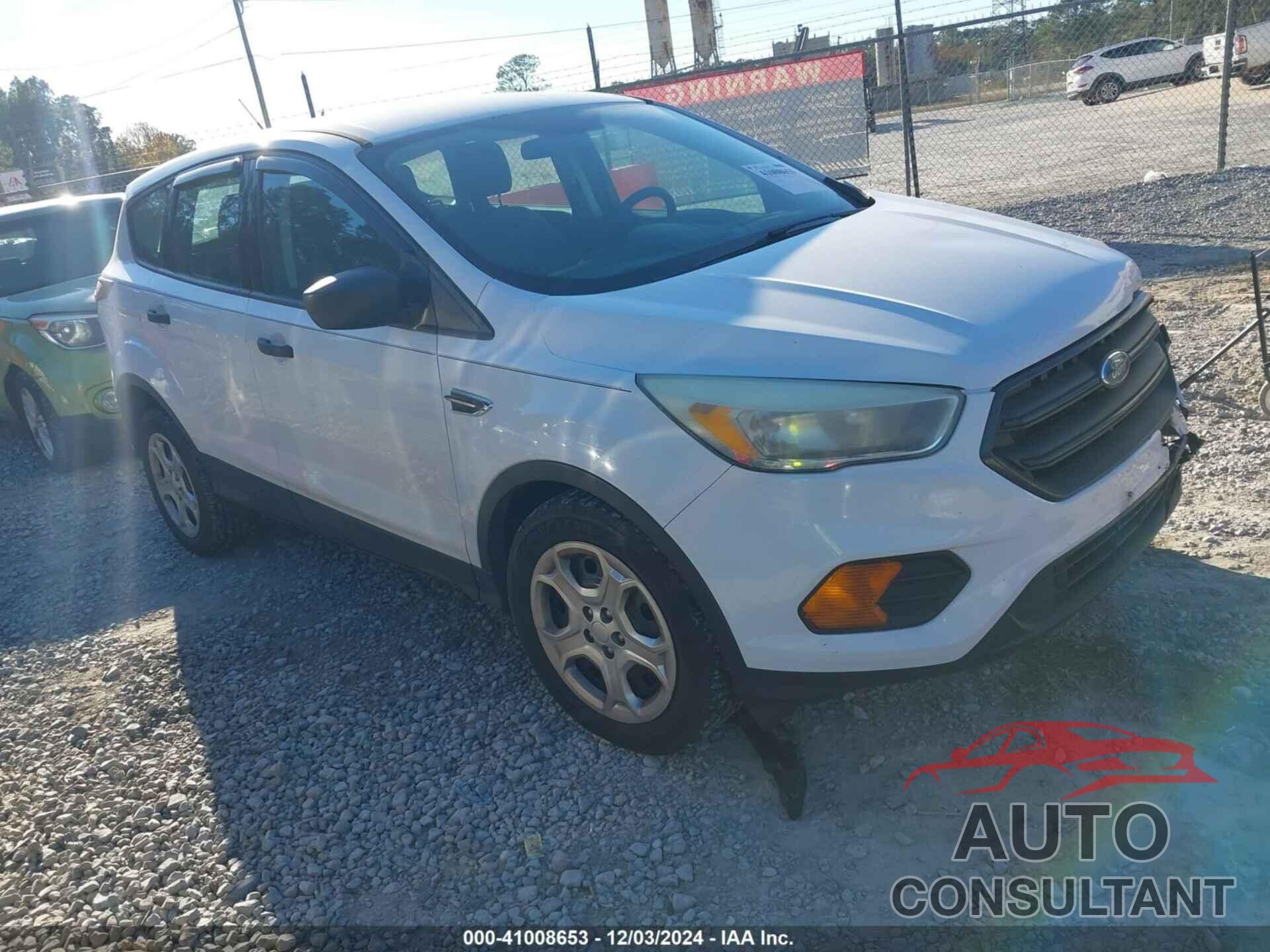 FORD ESCAPE 2017 - 1FMCU0F74HUA89027