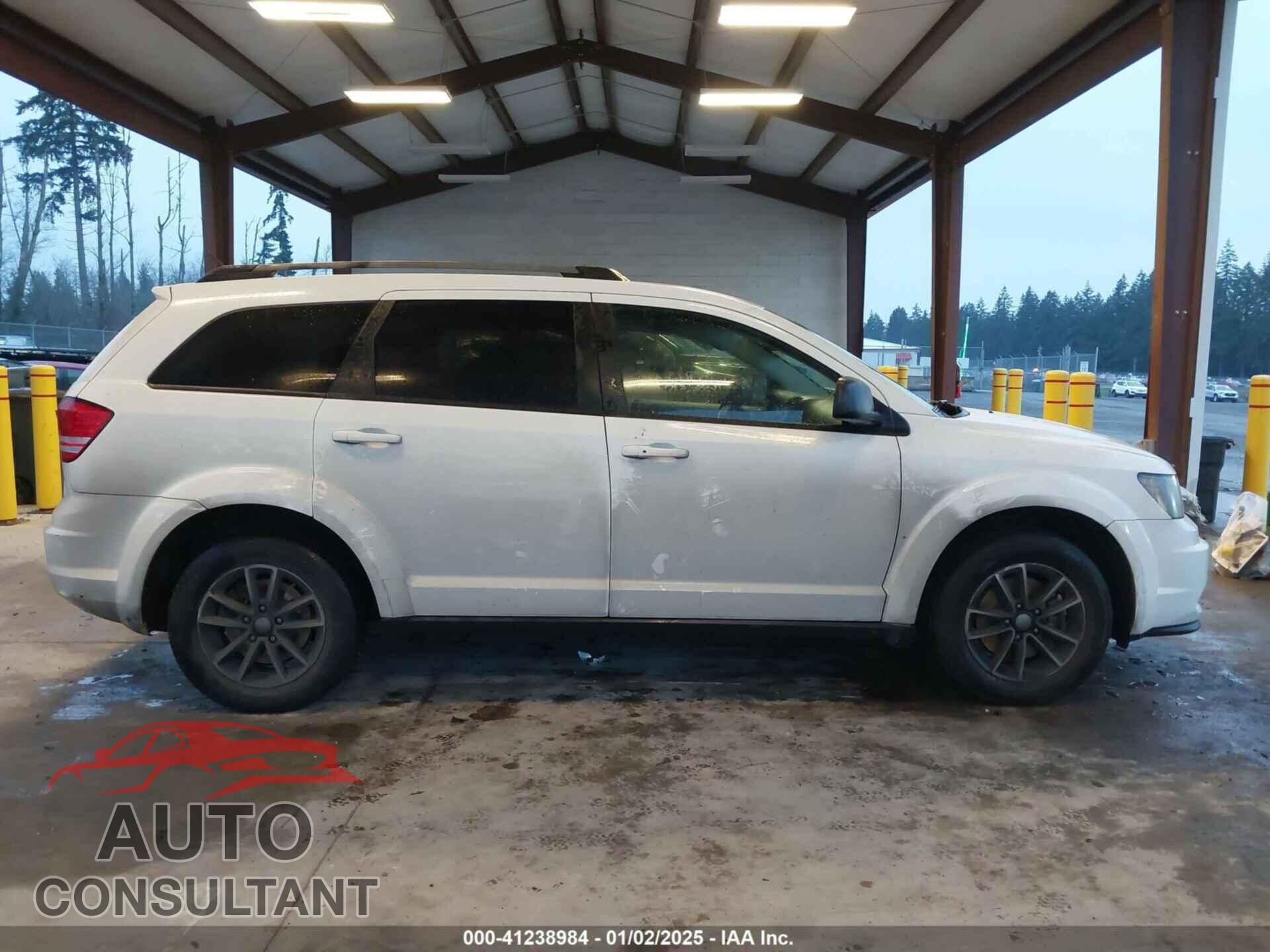 DODGE JOURNEY 2017 - 3C4PDCAB4HT638030