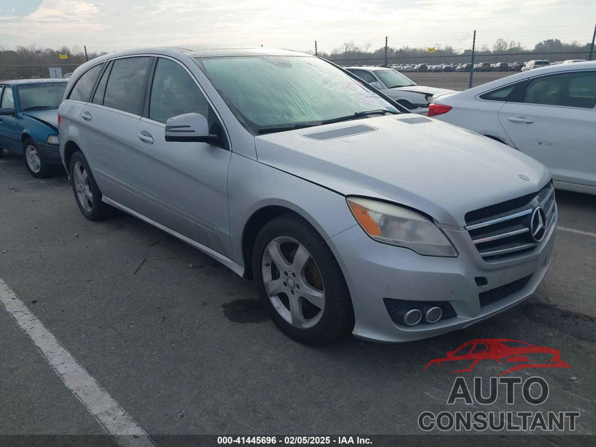 MERCEDES-BENZ R 350 2011 - 4JGCB6FE7BA118312