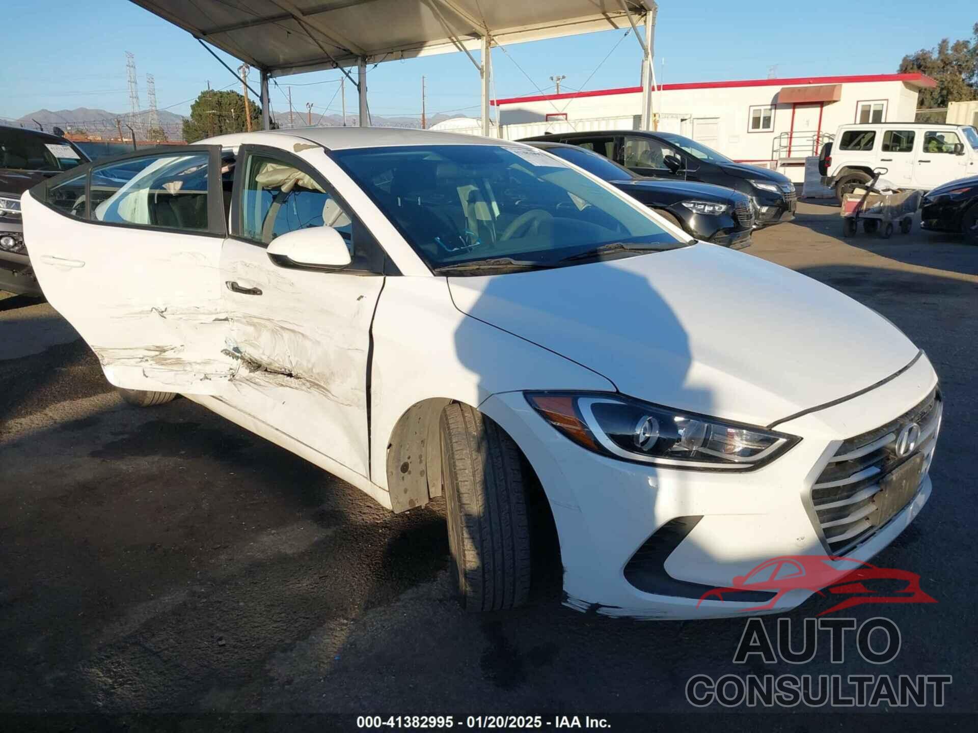HYUNDAI ELANTRA 2018 - 5NPD84LF6JH304276