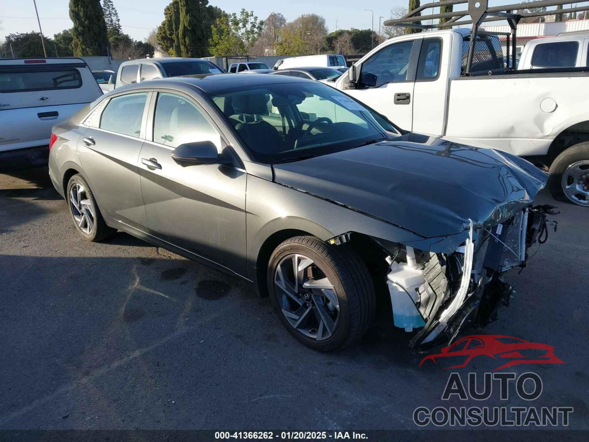 HYUNDAI ELANTRA 2024 - KMHLP4DGXRU833040
