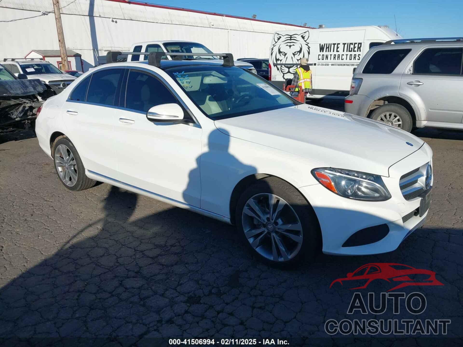 MERCEDES-BENZ C 300 2015 - 55SWF4KB1FU086670