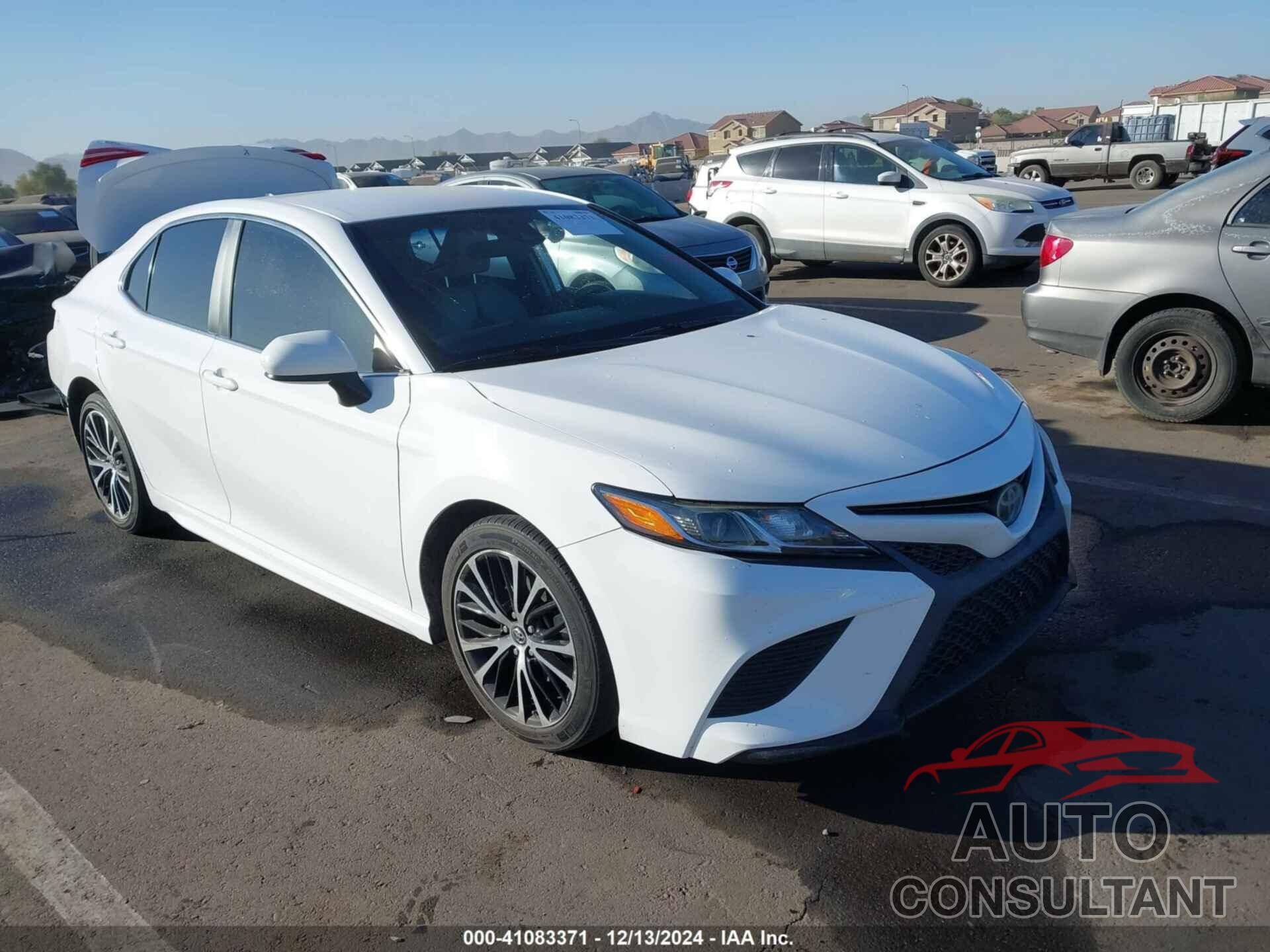 TOYOTA CAMRY 2019 - 4T1B11HK5KU712044