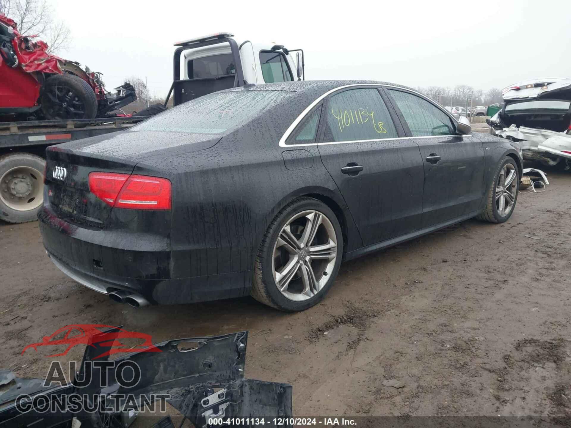 AUDI S8 2013 - WAUD2AFD2DN017724
