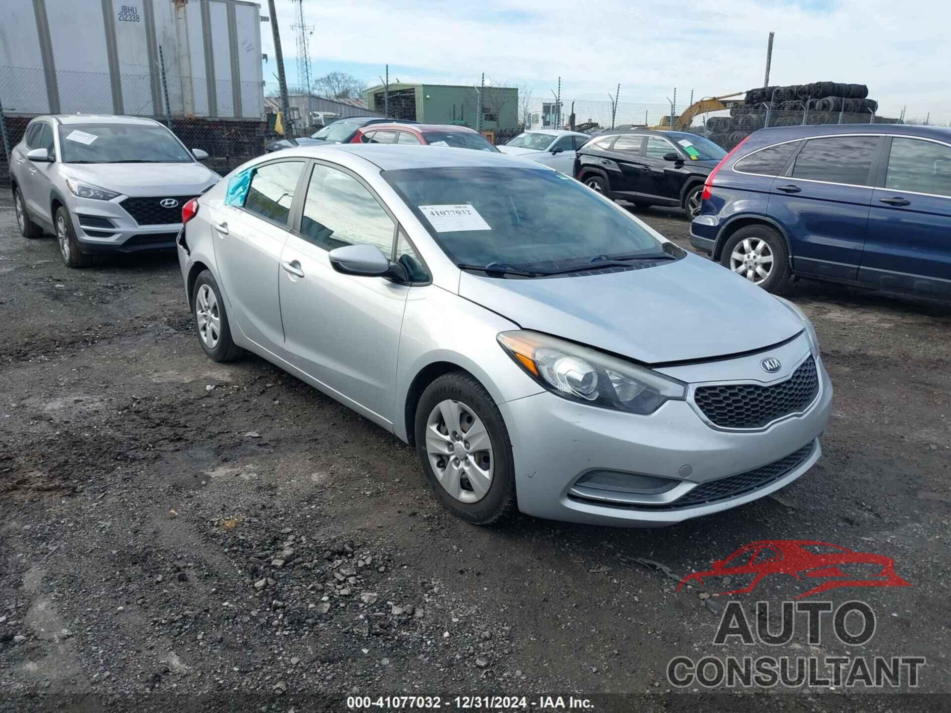 KIA FORTE 2016 - KNAFK4A6XG5484588