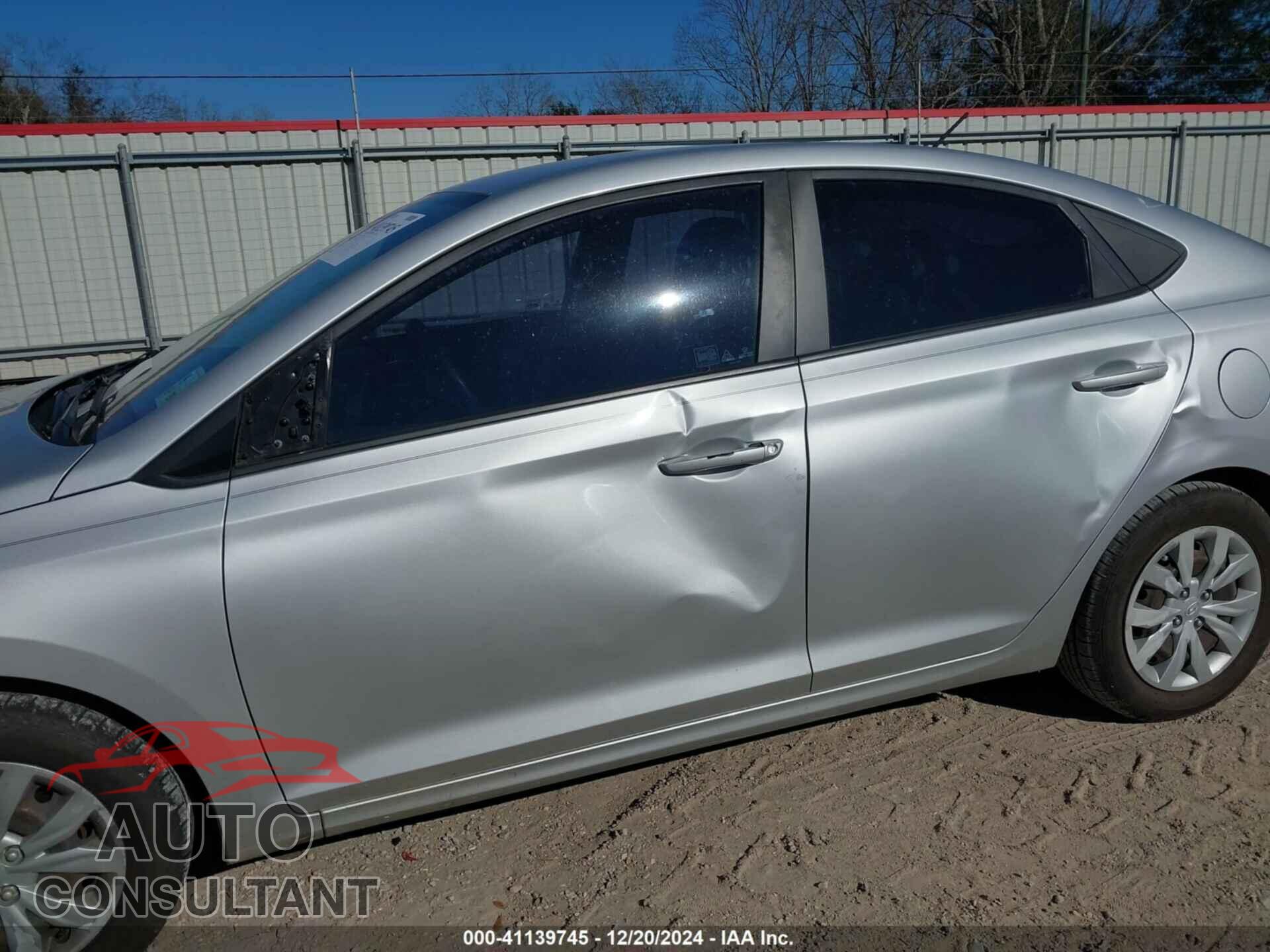 HYUNDAI ACCENT 2019 - 3KPC24A32KE059777