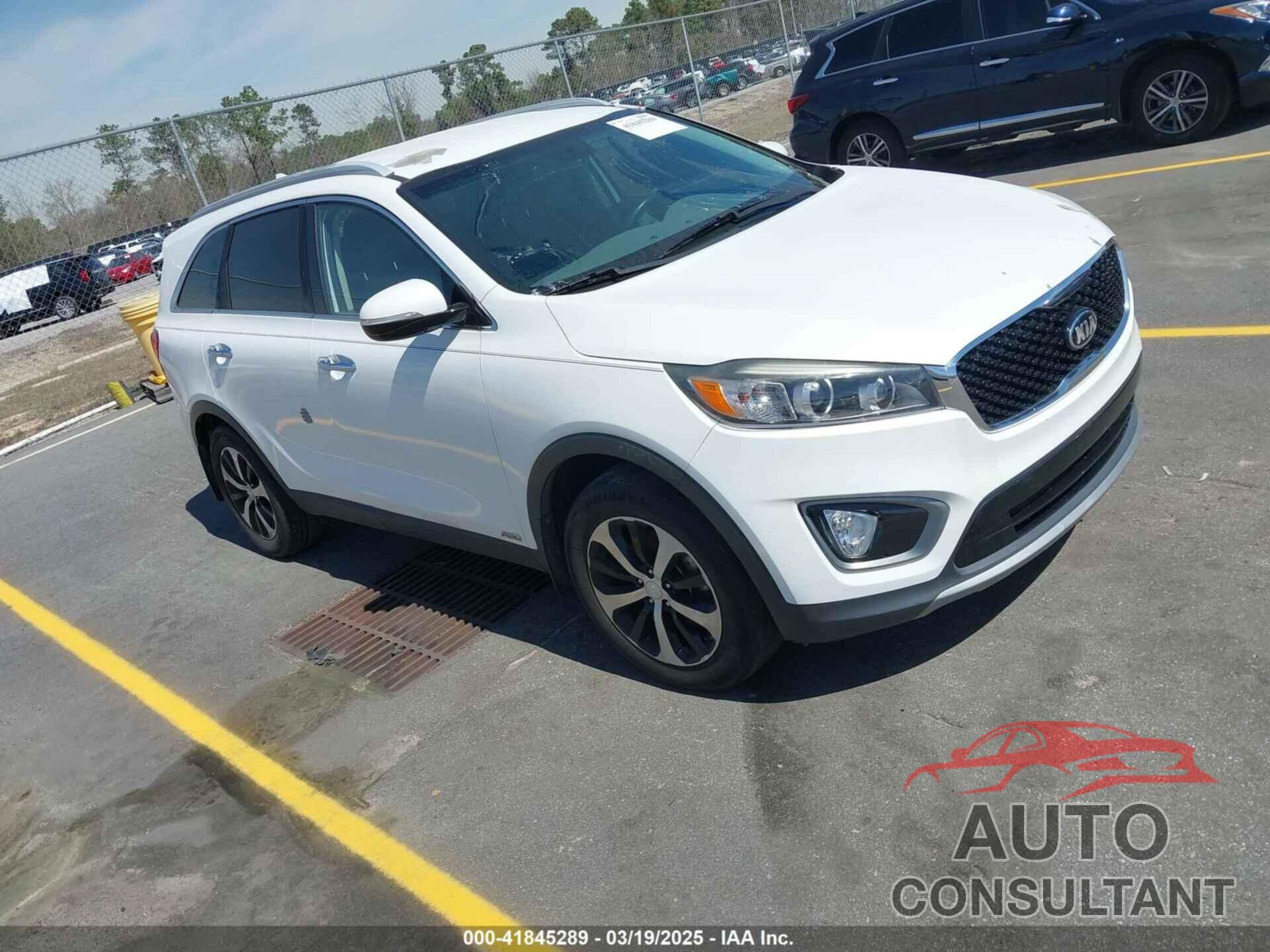 KIA SORENTO 2016 - 5XYPHDA15GG132956