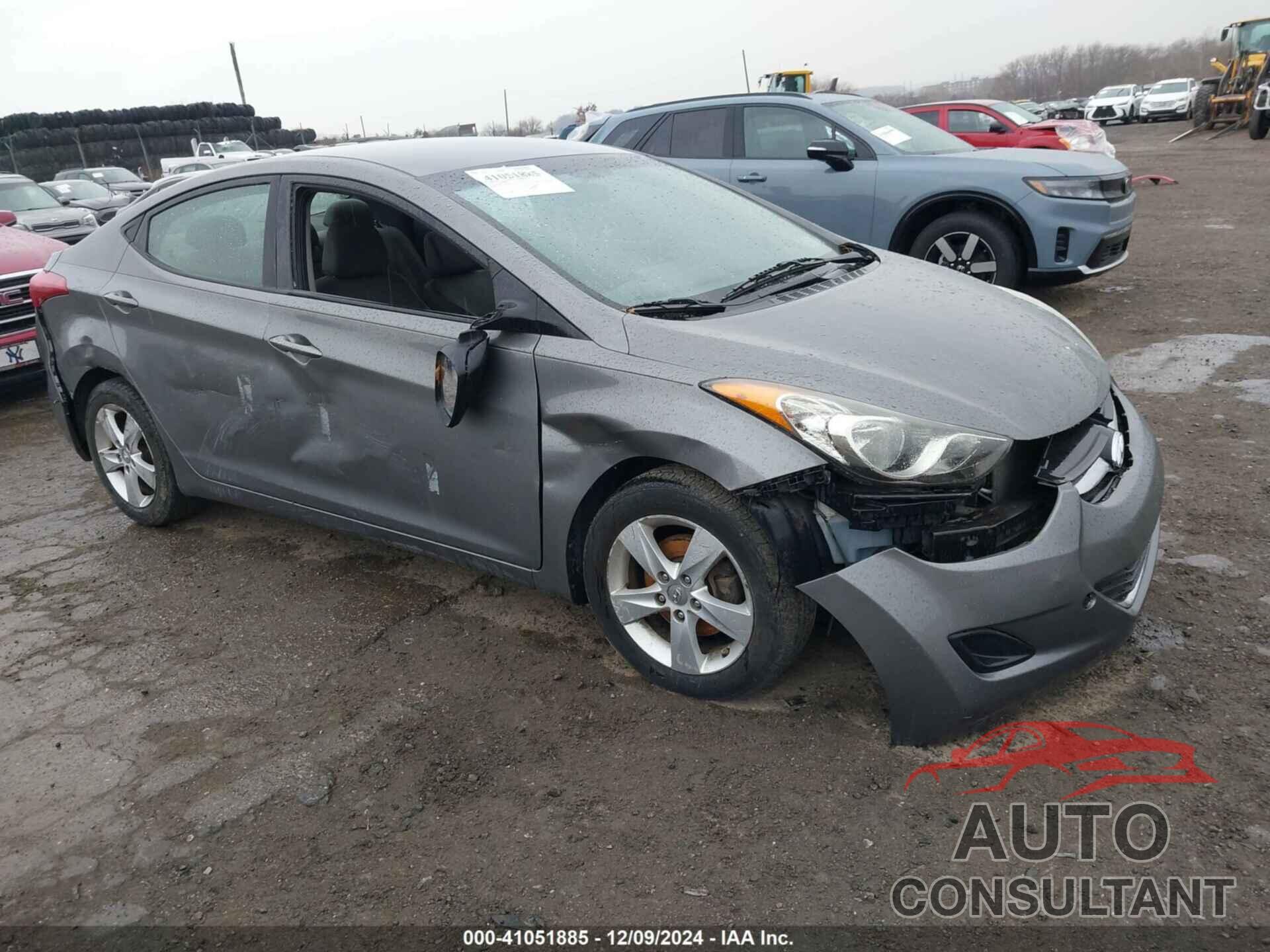 HYUNDAI ELANTRA 2013 - 5NPDH4AE7DH352187