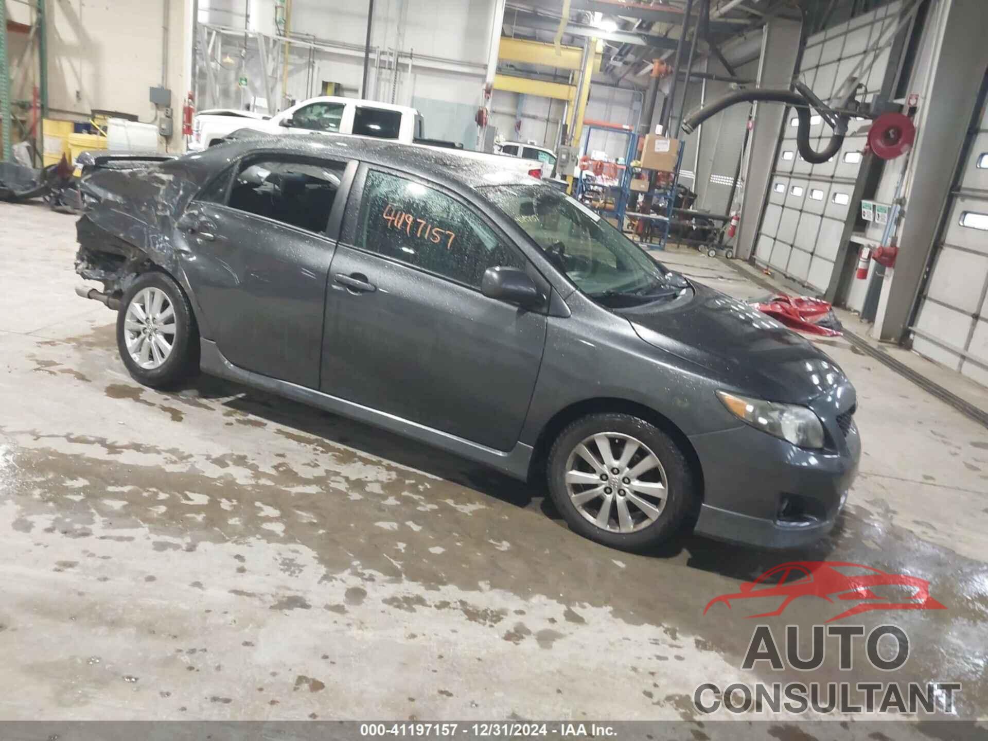 TOYOTA COROLLA 2010 - 1NXBU4EE8AZ373365