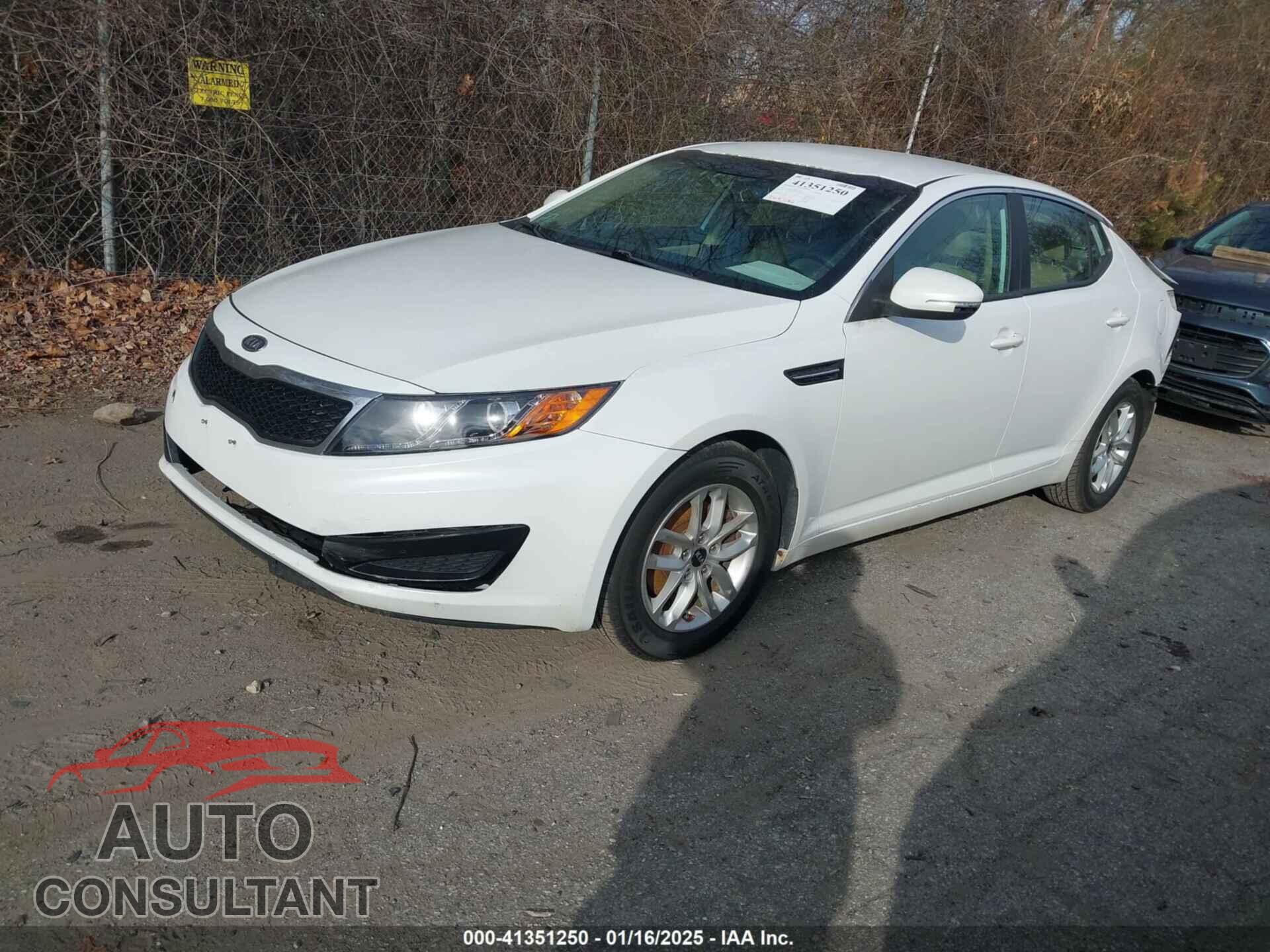 KIA OPTIMA 2011 - KNAGM4A73B5160110