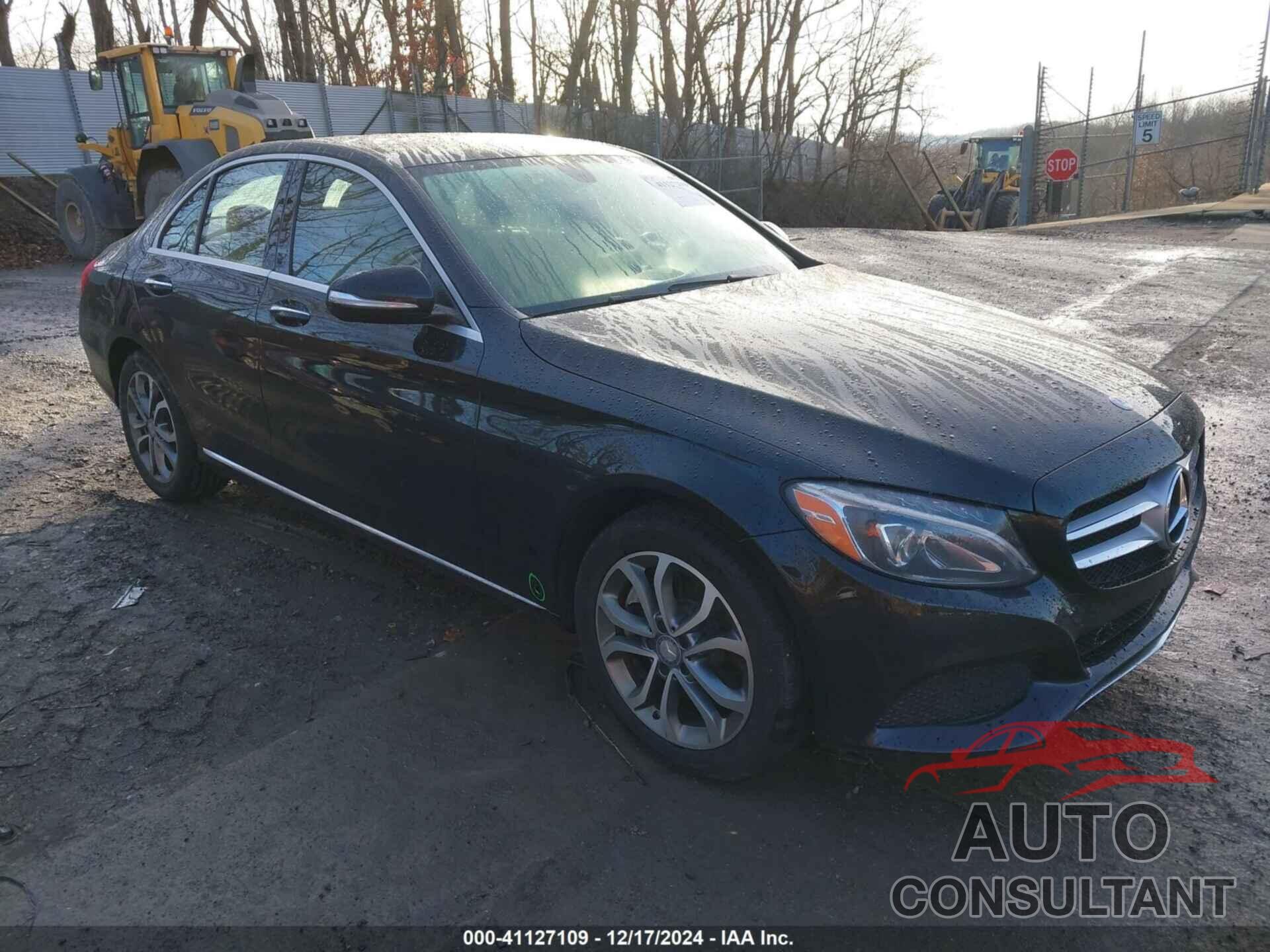 MERCEDES-BENZ C 300 2015 - 55SWF4KB6FU024035