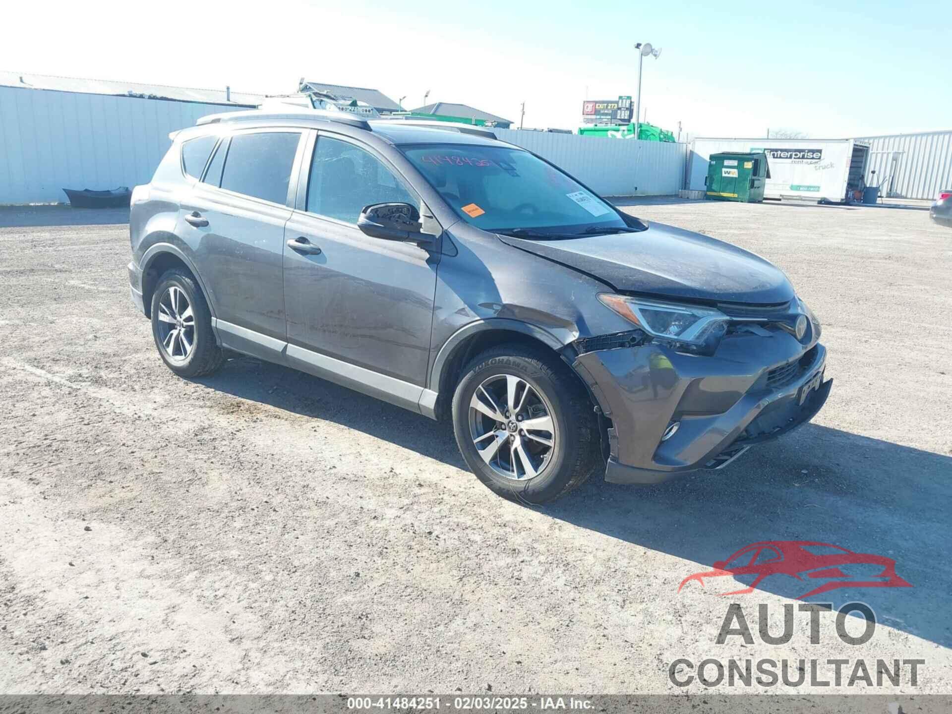 TOYOTA RAV4 2018 - 2T3RFREVXJW747570