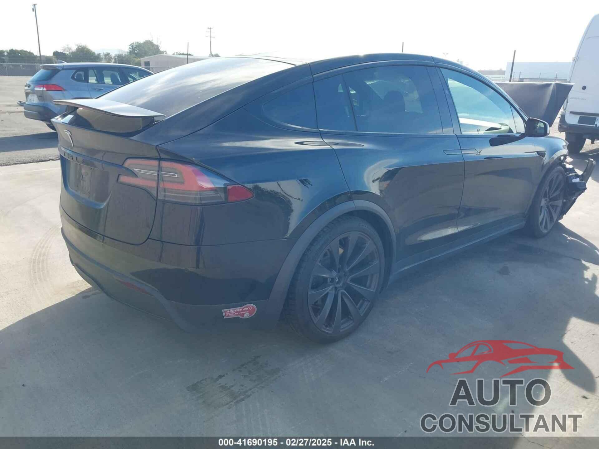 TESLA MODEL X 2022 - 7SAXCBE56NF330162