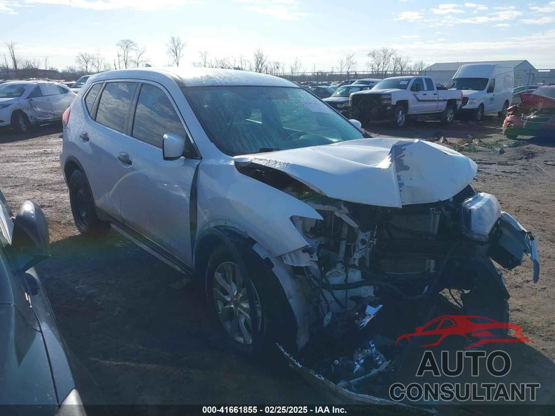 NISSAN ROGUE 2017 - KNMAT2MT3HP560173