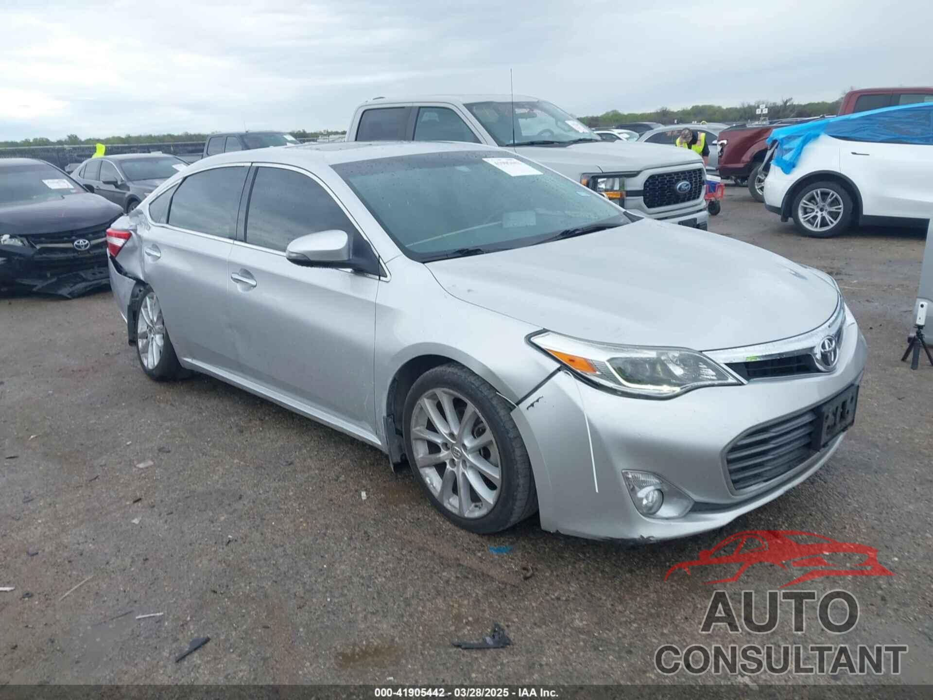 TOYOTA AVALON 2013 - 4T1BK1EB2DU044501