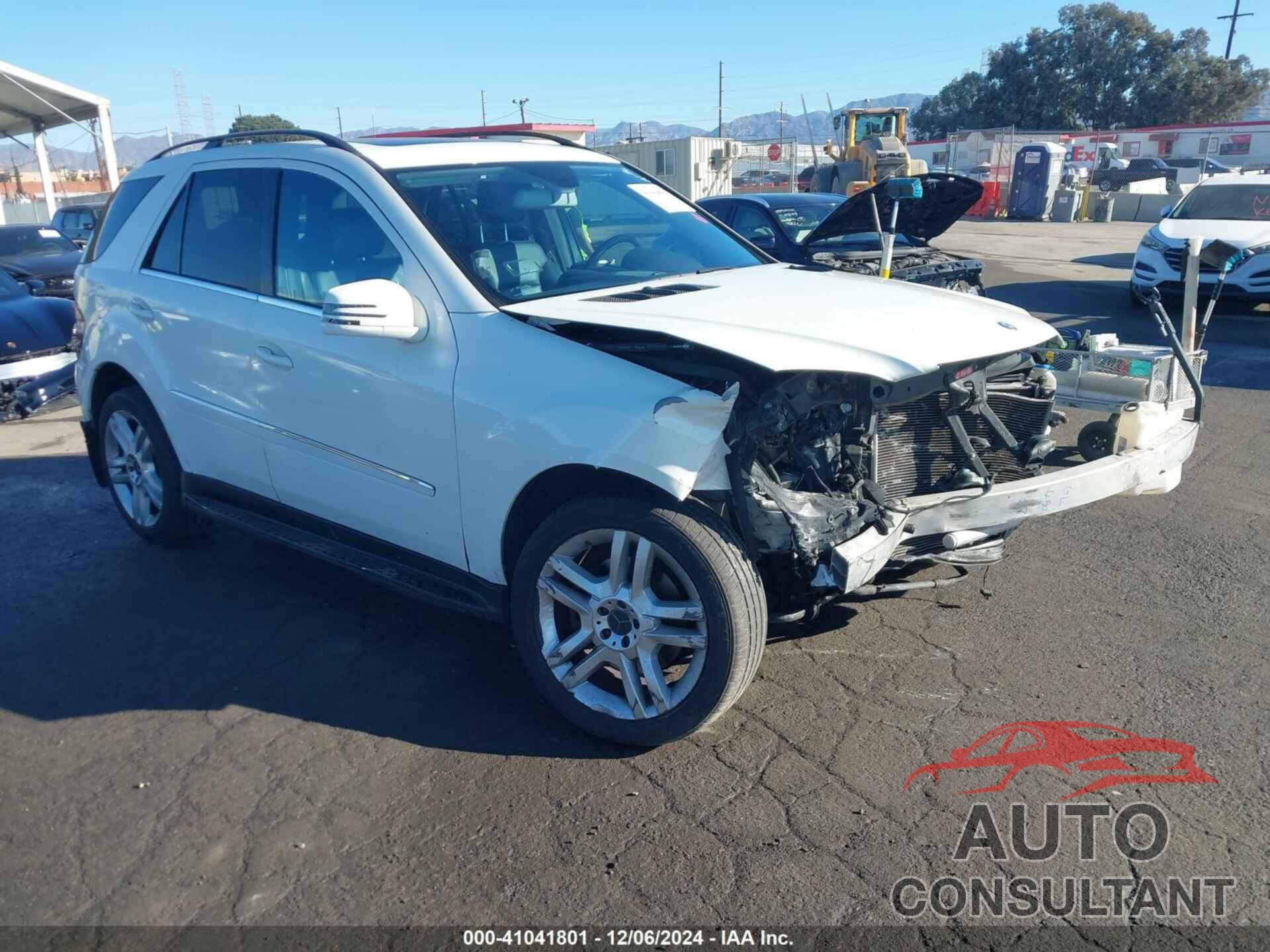 MERCEDES-BENZ ML 350 2011 - 4JGBB8GBXBA736705