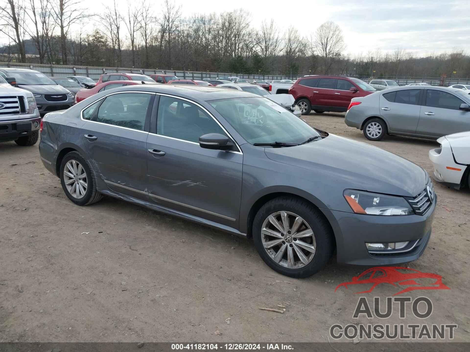 VOLKSWAGEN PASSAT 2013 - 1VWCP7A30DC057715