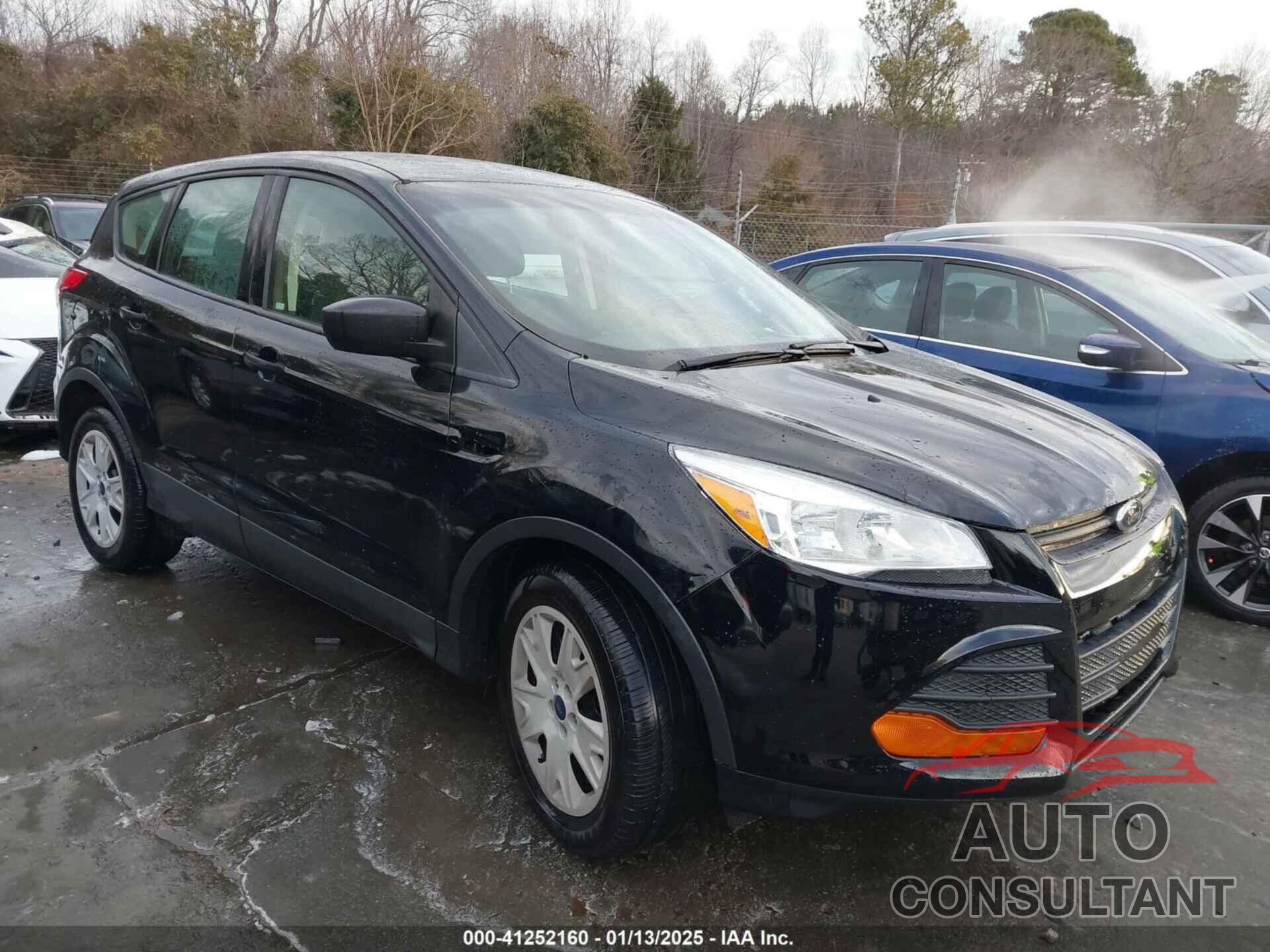 FORD ESCAPE 2016 - 1FMCU0F76GUA80649