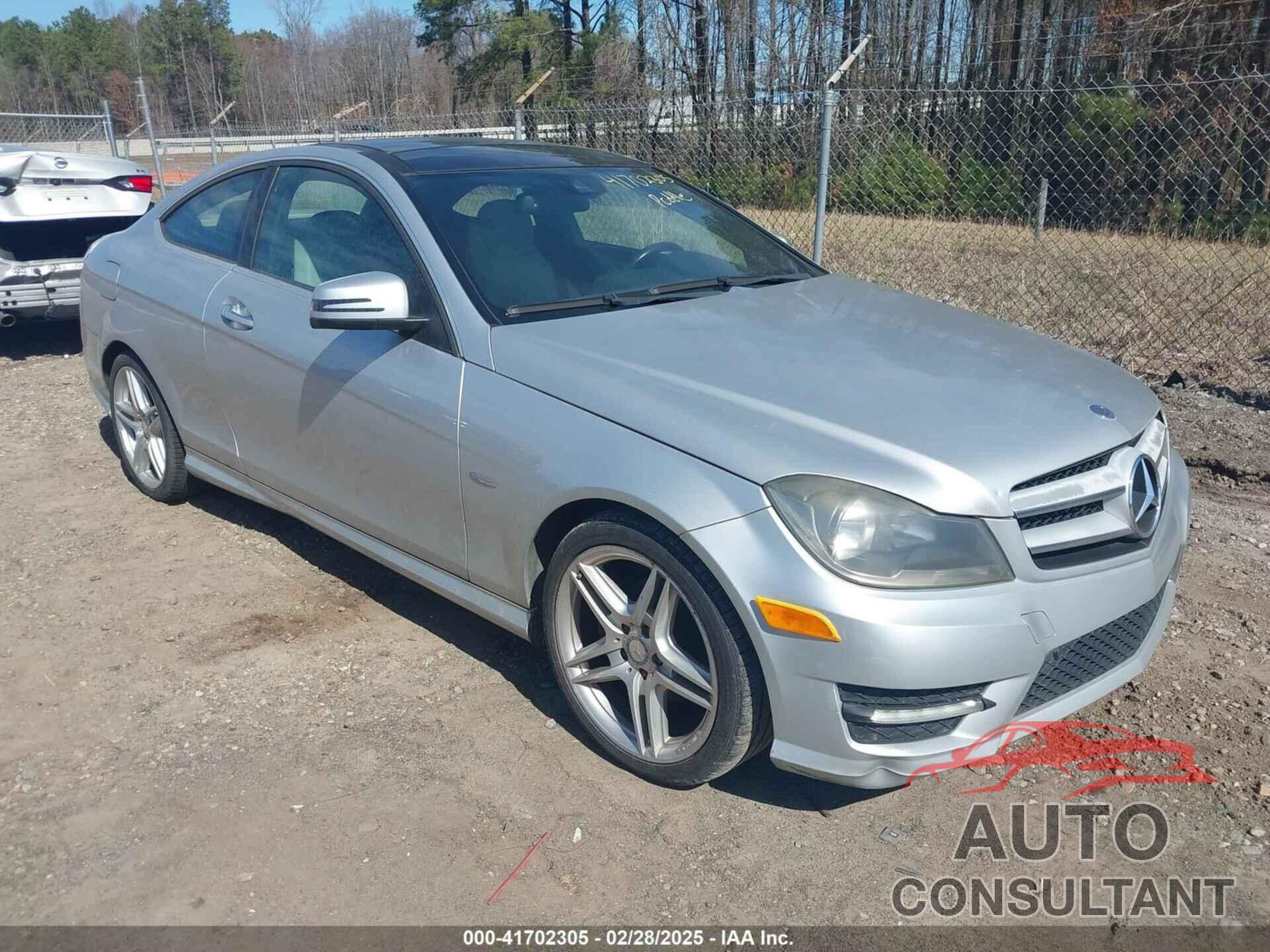 MERCEDES-BENZ C 250 2012 - WDDGJ4HB8CF822528