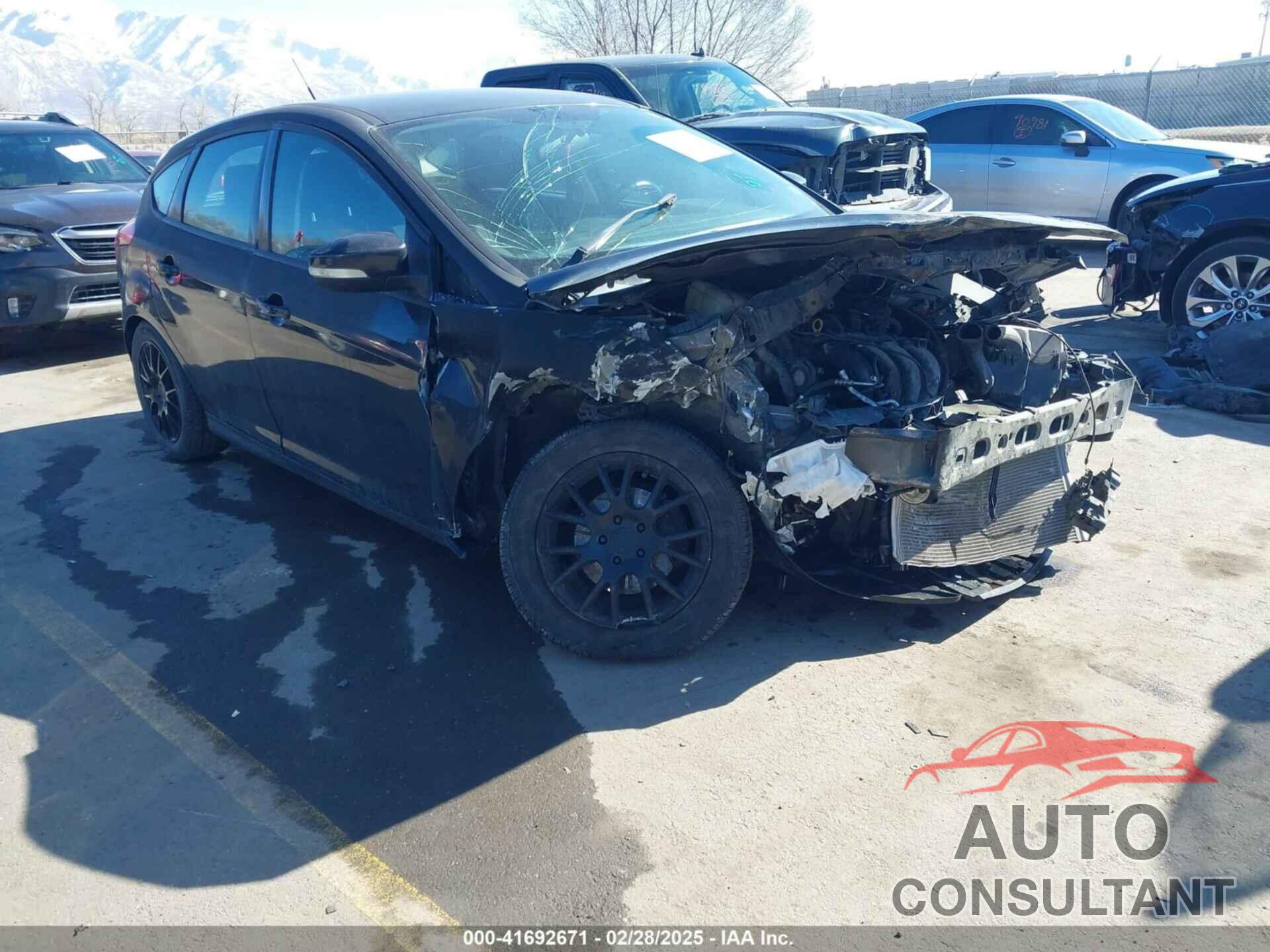 FORD FOCUS 2015 - 1FADP3K25FL202665