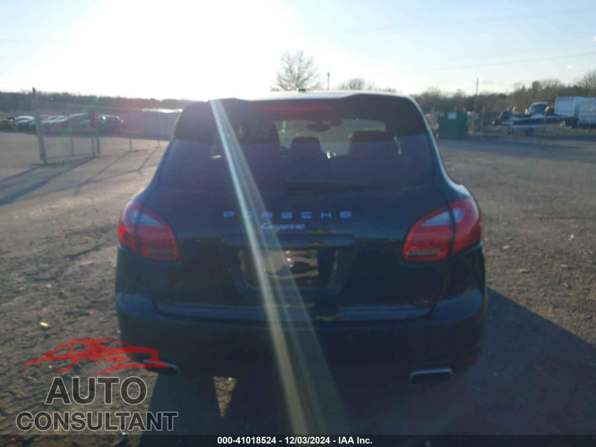 PORSCHE CAYENNE 2012 - WP1AA2A29CLA04370