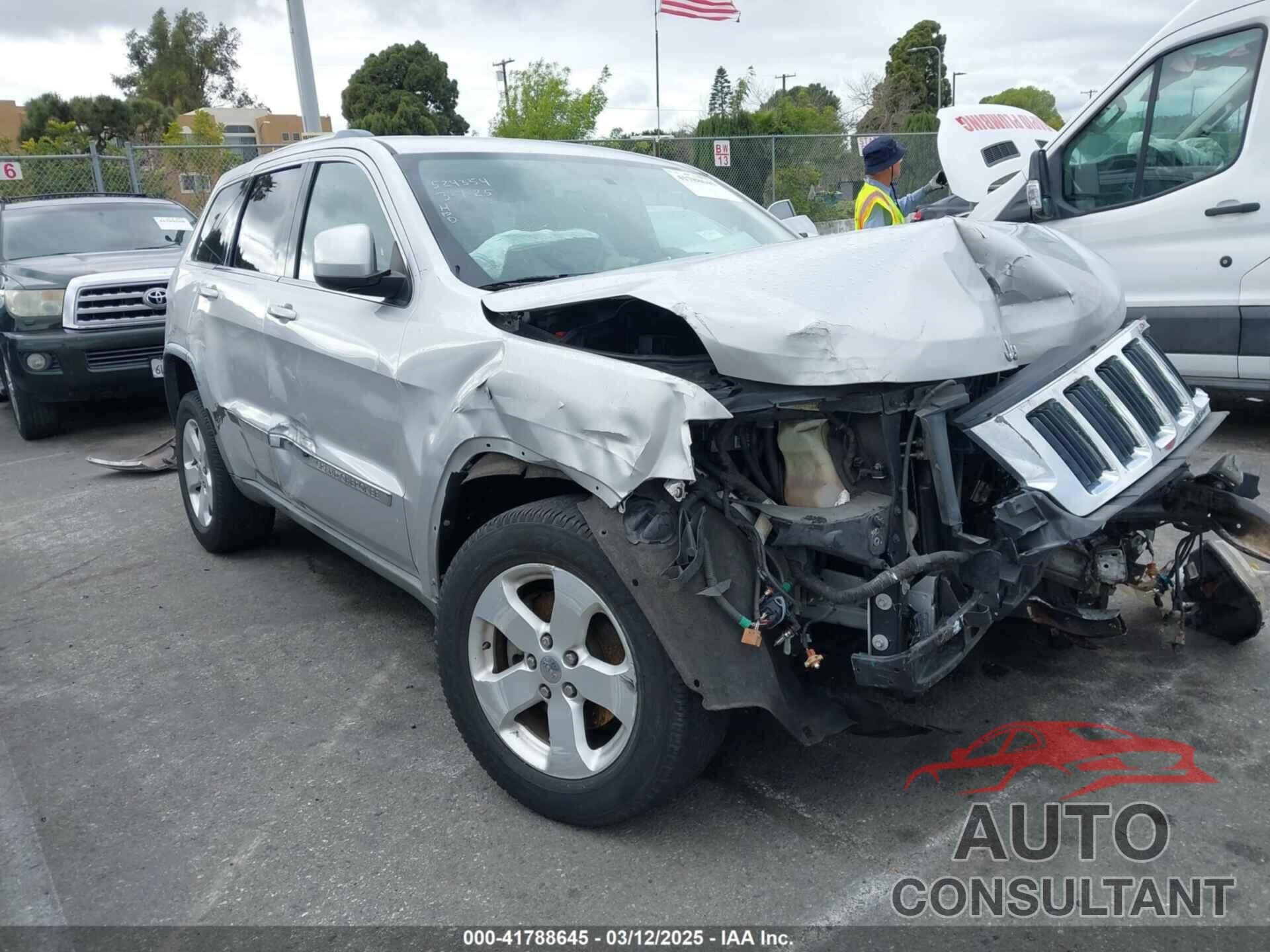 JEEP GRAND CHEROKEE 2012 - 1C4RJEAG4CC202081