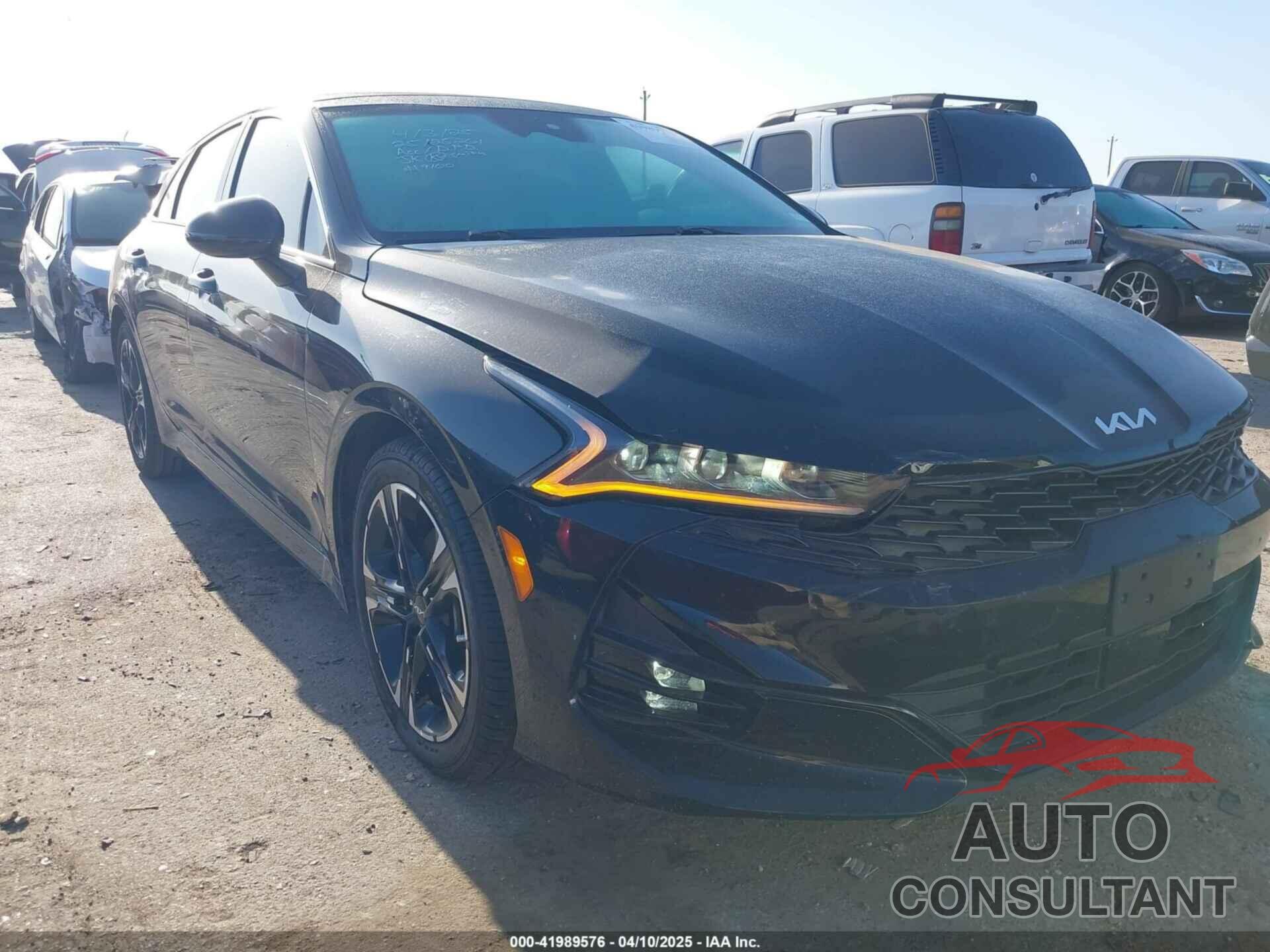 KIA K5 2023 - 5XXG64J27PG189100