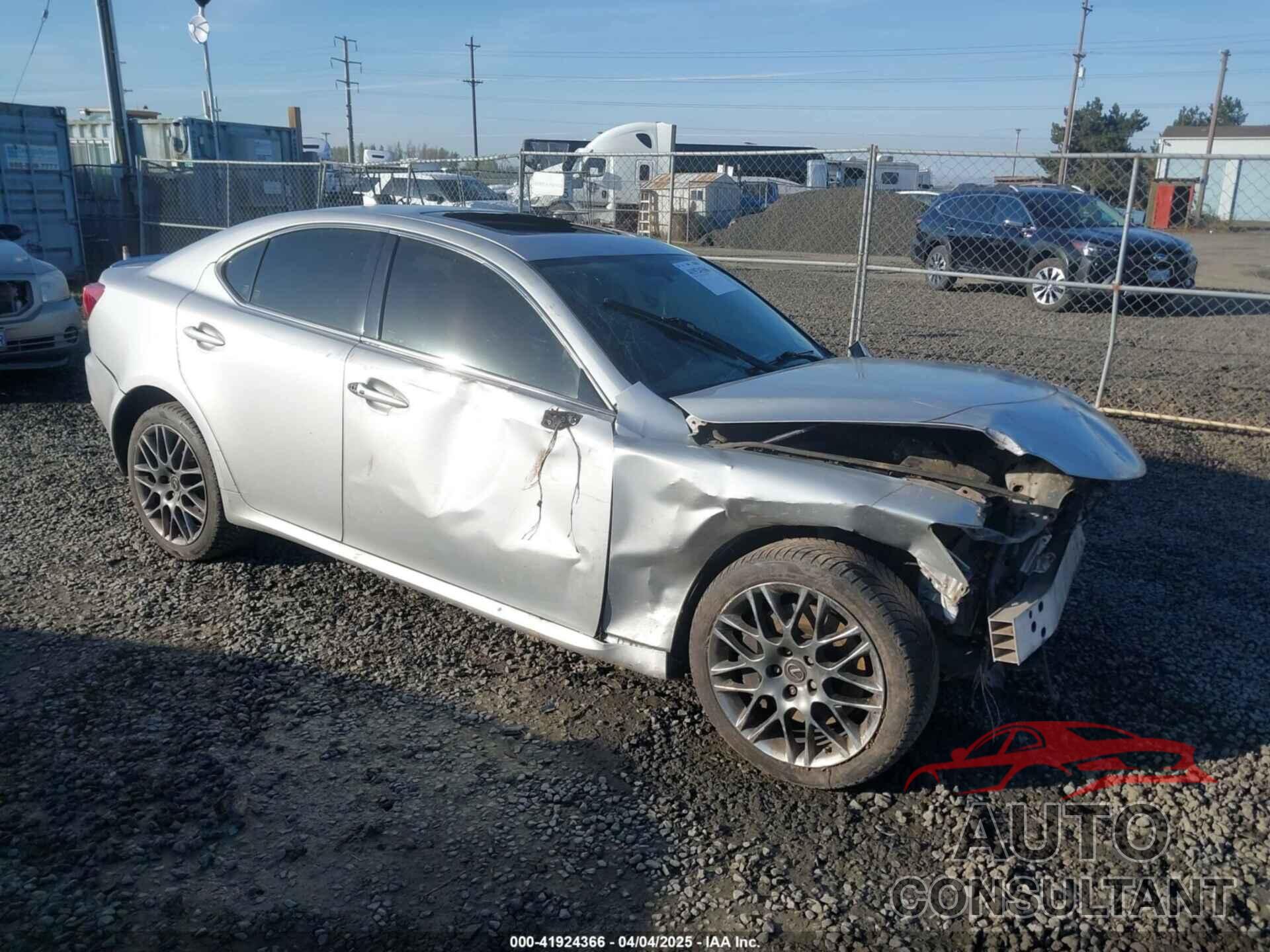 LEXUS IS 350 2012 - JTHCE5C2XC5002398
