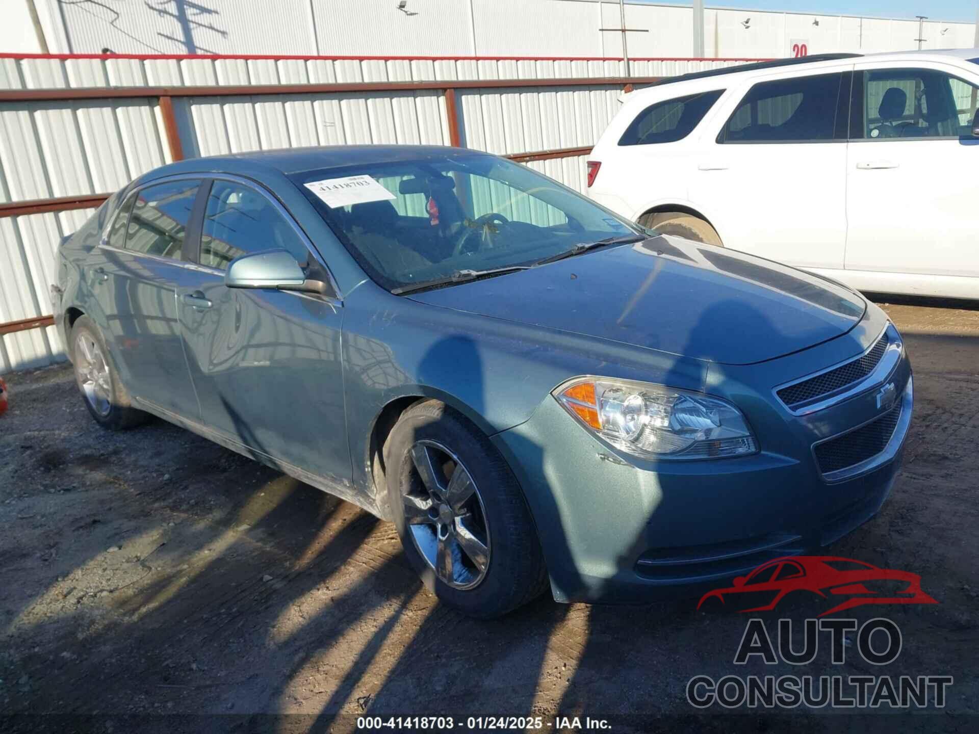 CHEVROLET MALIBU 2009 - 1G1ZH57B49F142326