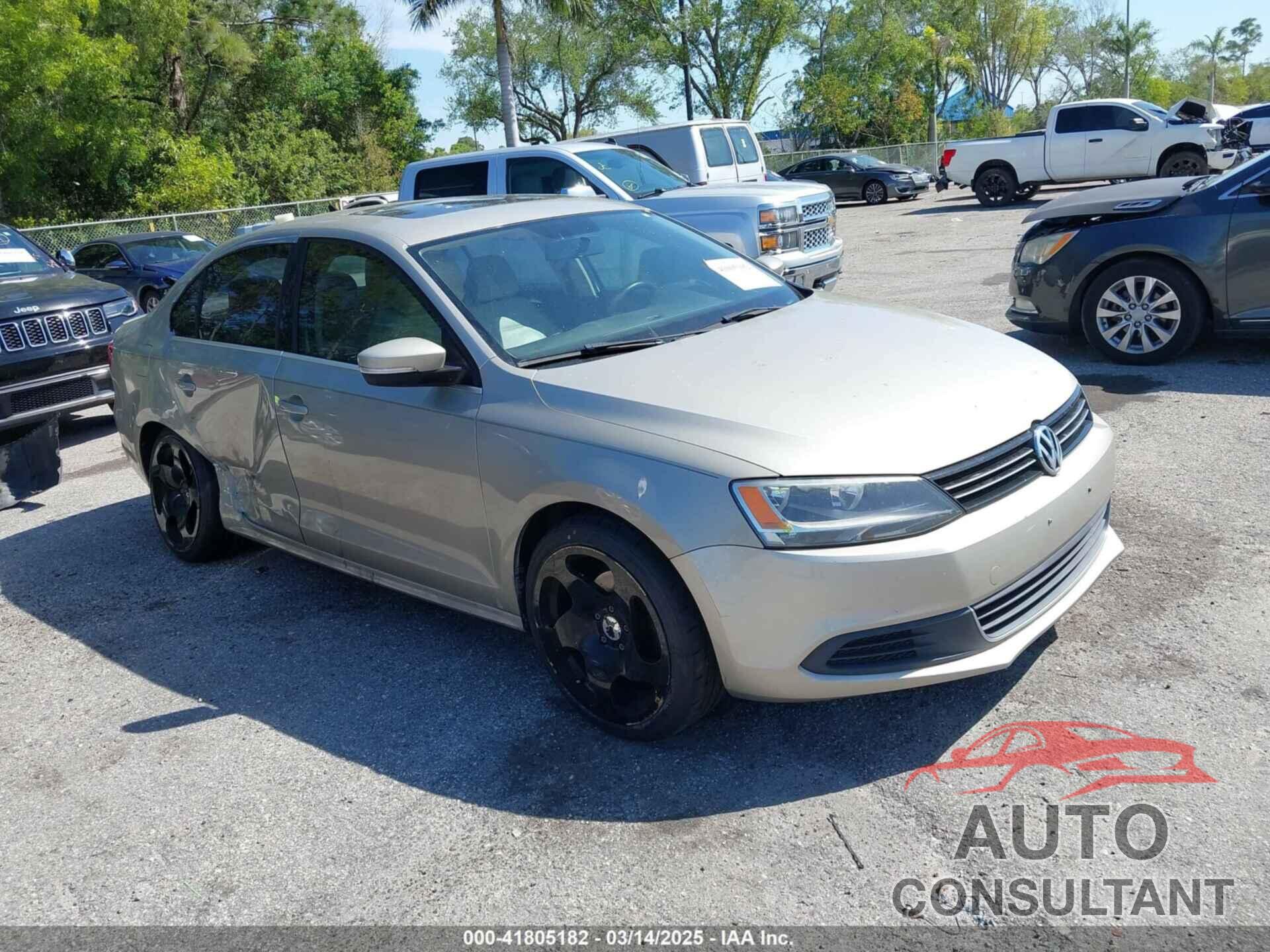 VOLKSWAGEN JETTA 2014 - 3VWLL7AJ7EM246257