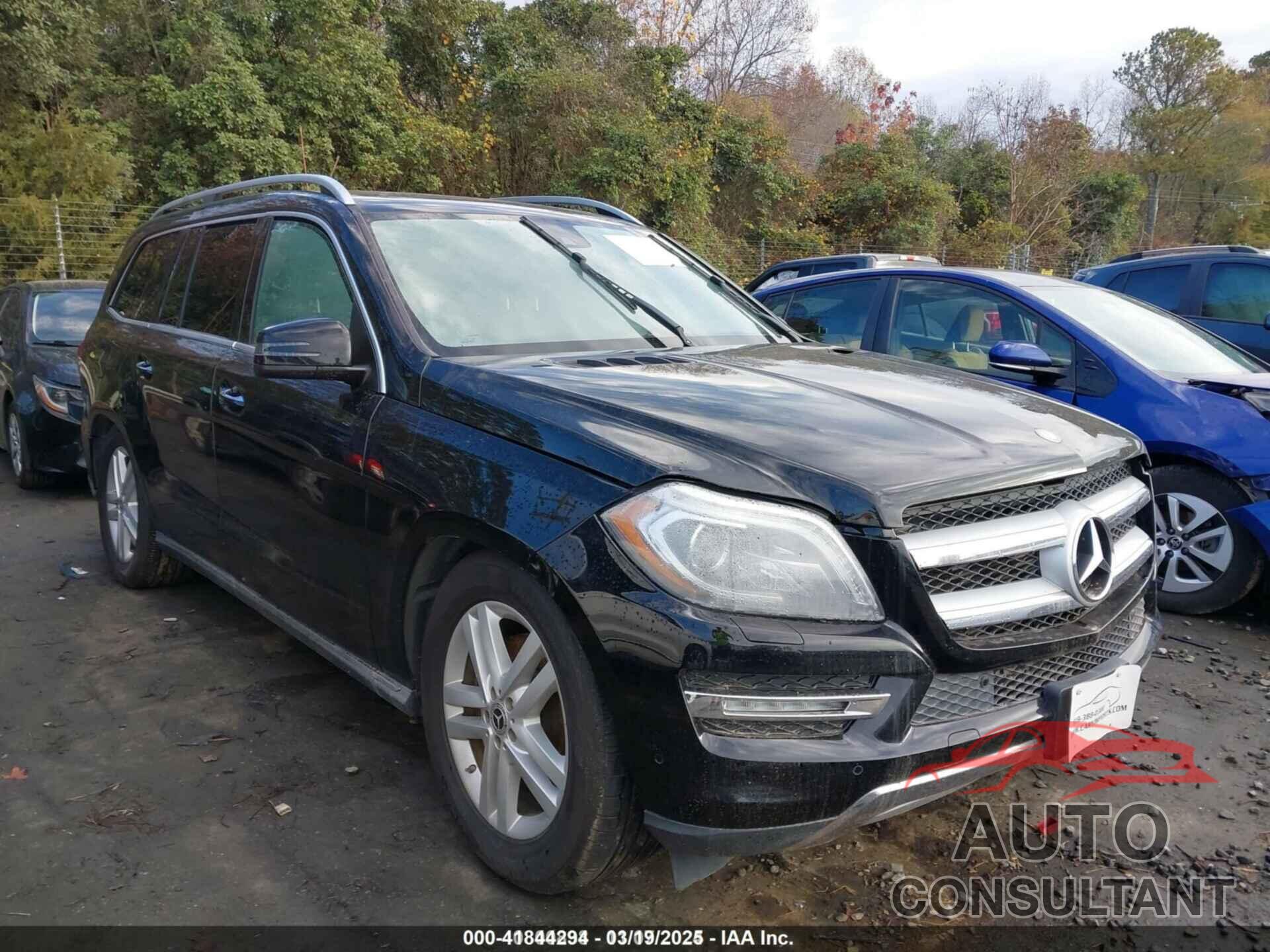 MERCEDES-BENZ GL 350 BLUETEC 2013 - 4JGDF2EEXDA241740