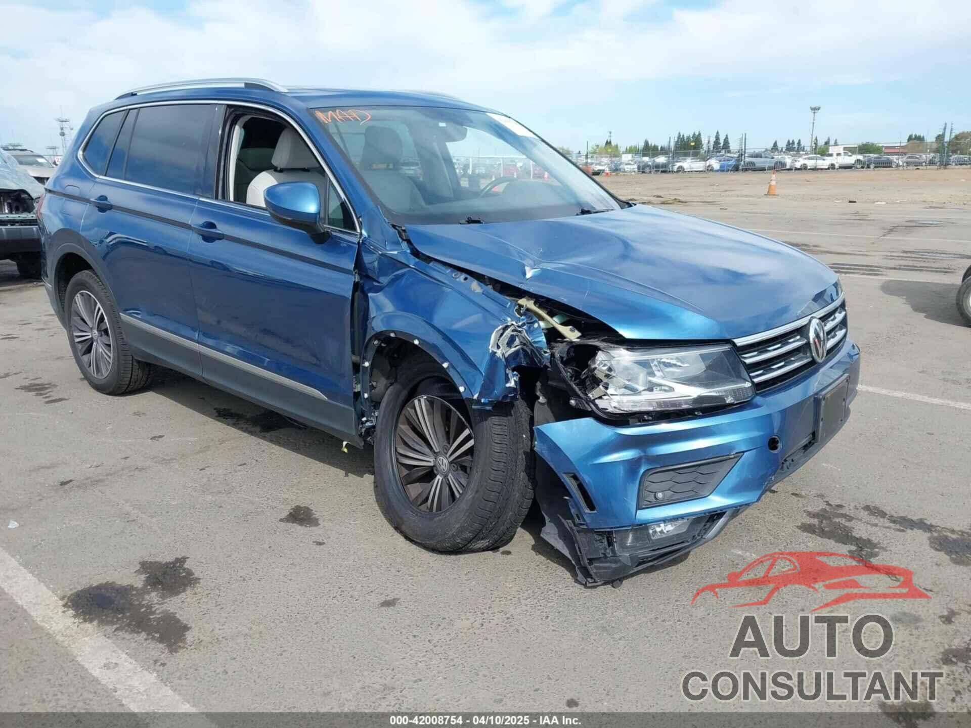 VOLKSWAGEN TIGUAN 2019 - 3VV3B7AX2KM064568